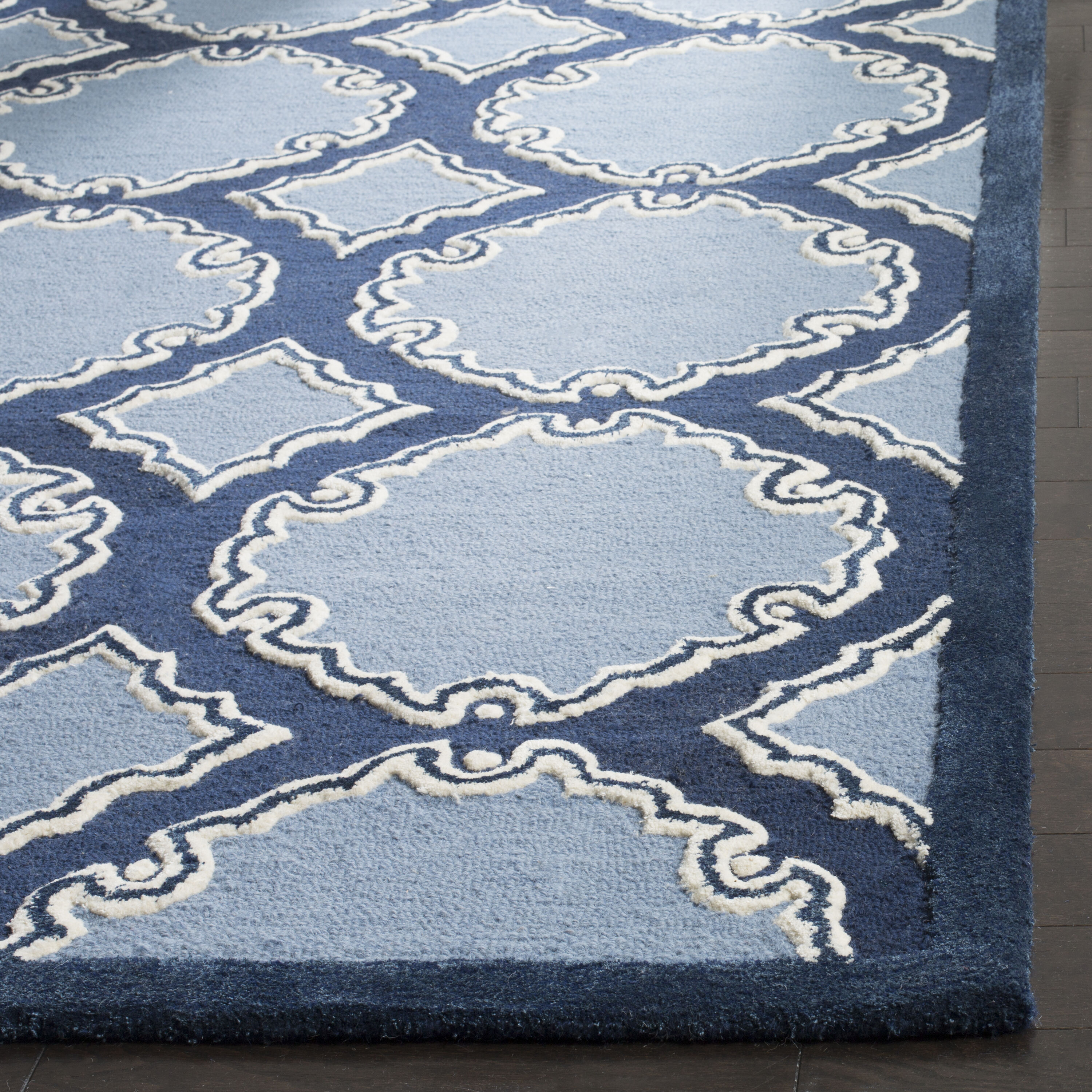 Safavieh BEL139B-24 rugs - View #3