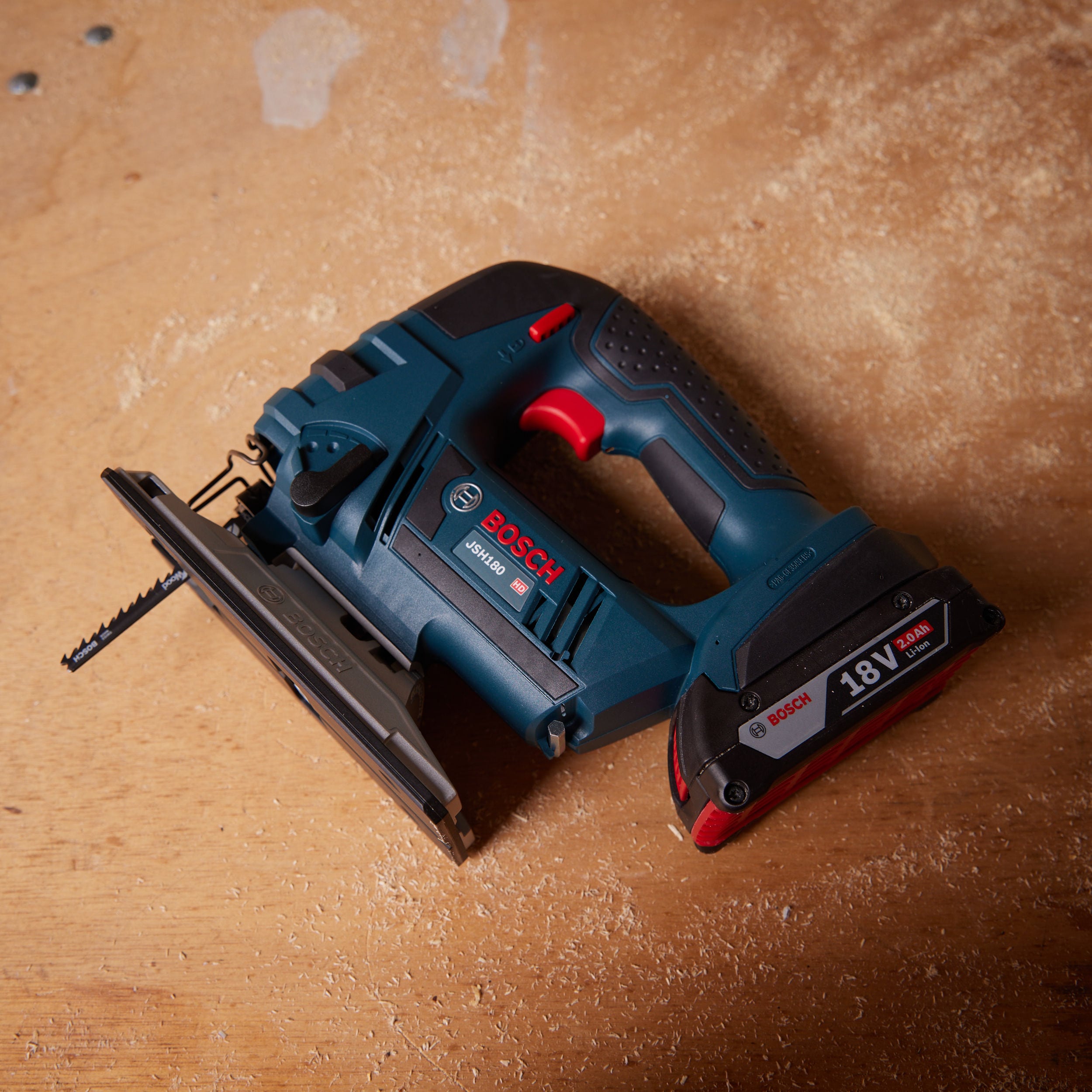 Bosch 18-volt Variable Speed Keyless Cordless Jigsaw (Bare Tool) in the  Jigsaws department at