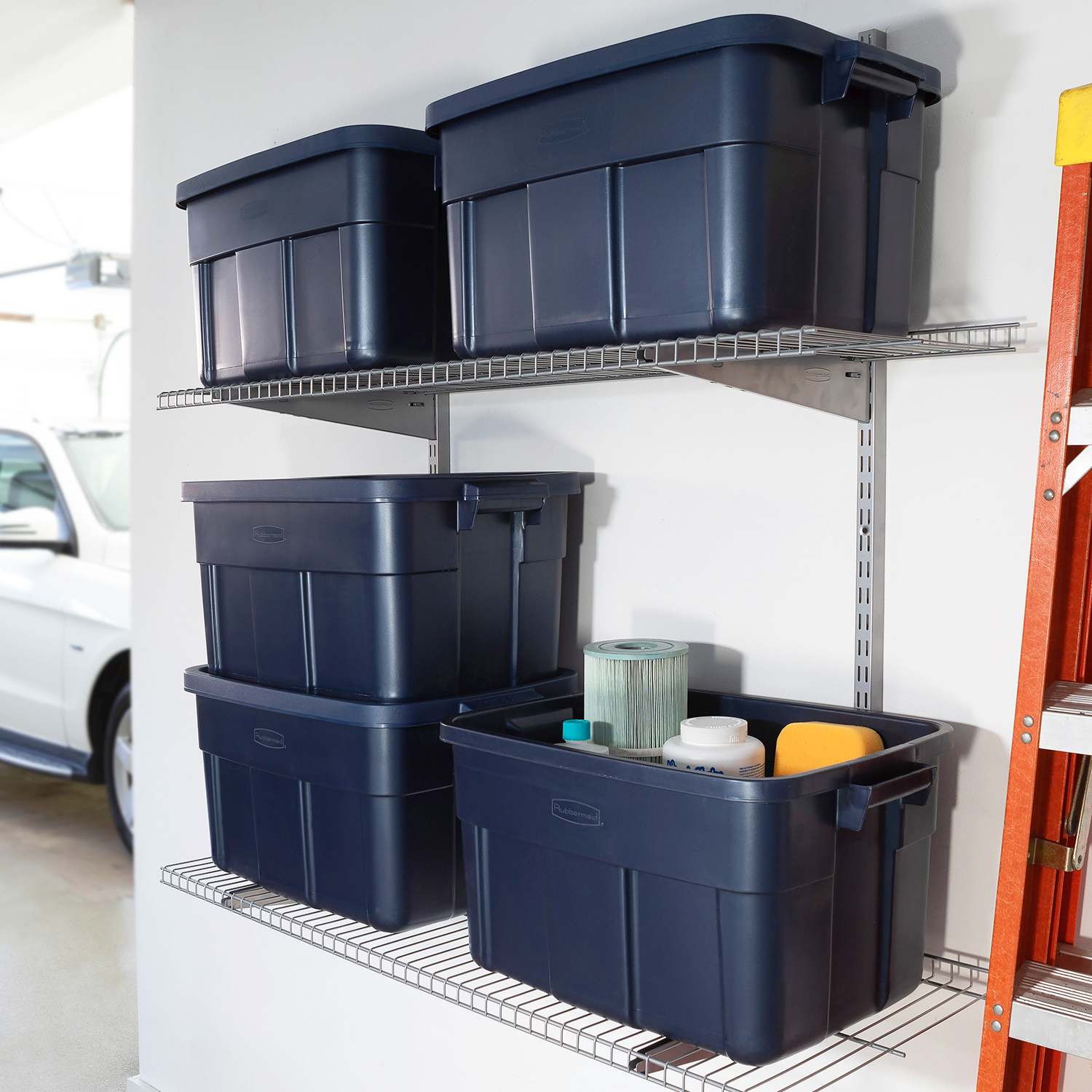Rubbermaid 245401 Plastic-Storage-Totes - View #2