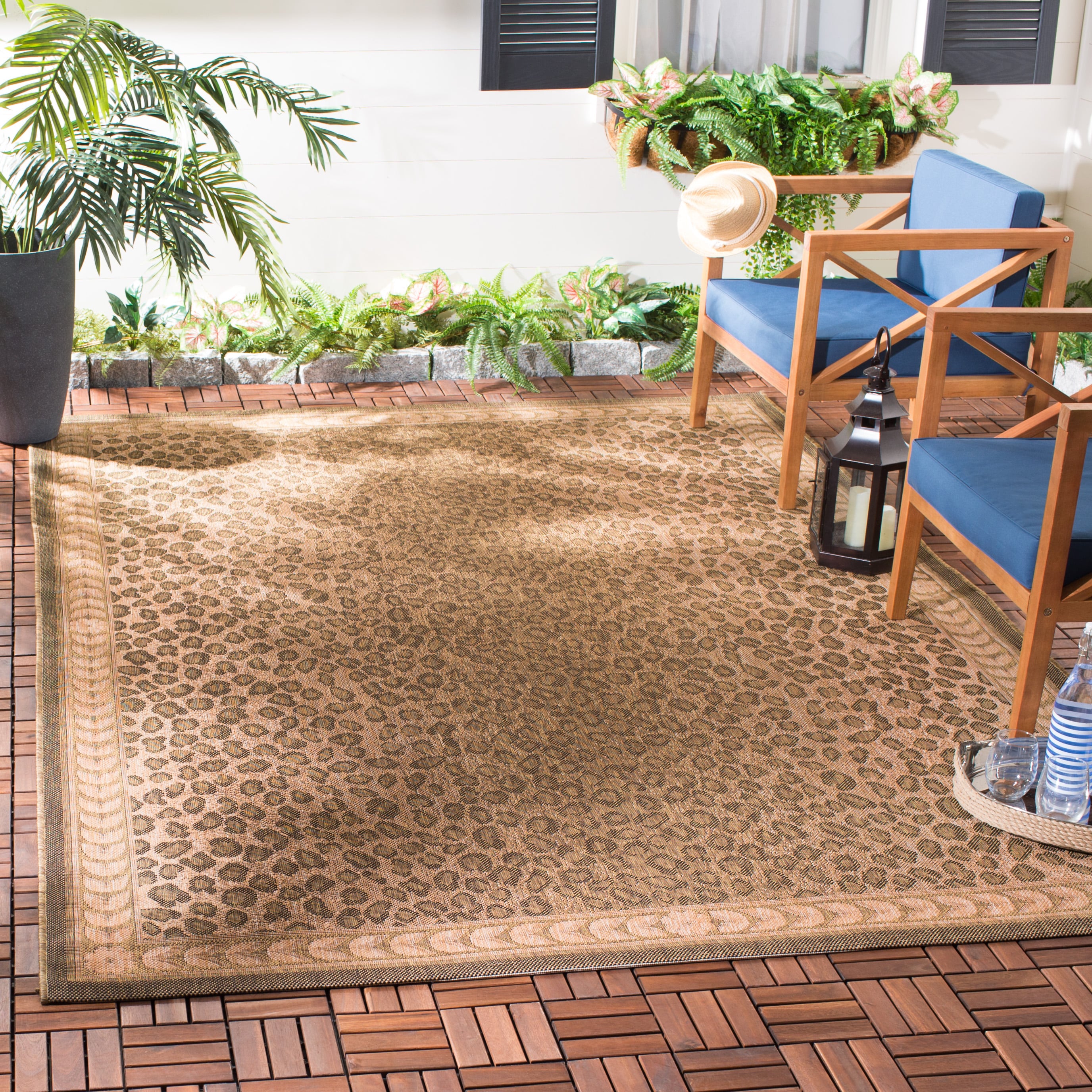 Safavieh CY6100-39-5 Courtyard Kazuko 5 x 8 (ft) Loomed Polypropylene Natural/Gold Rectangular Indoor/Outdoor Animal print Coastal Area rug