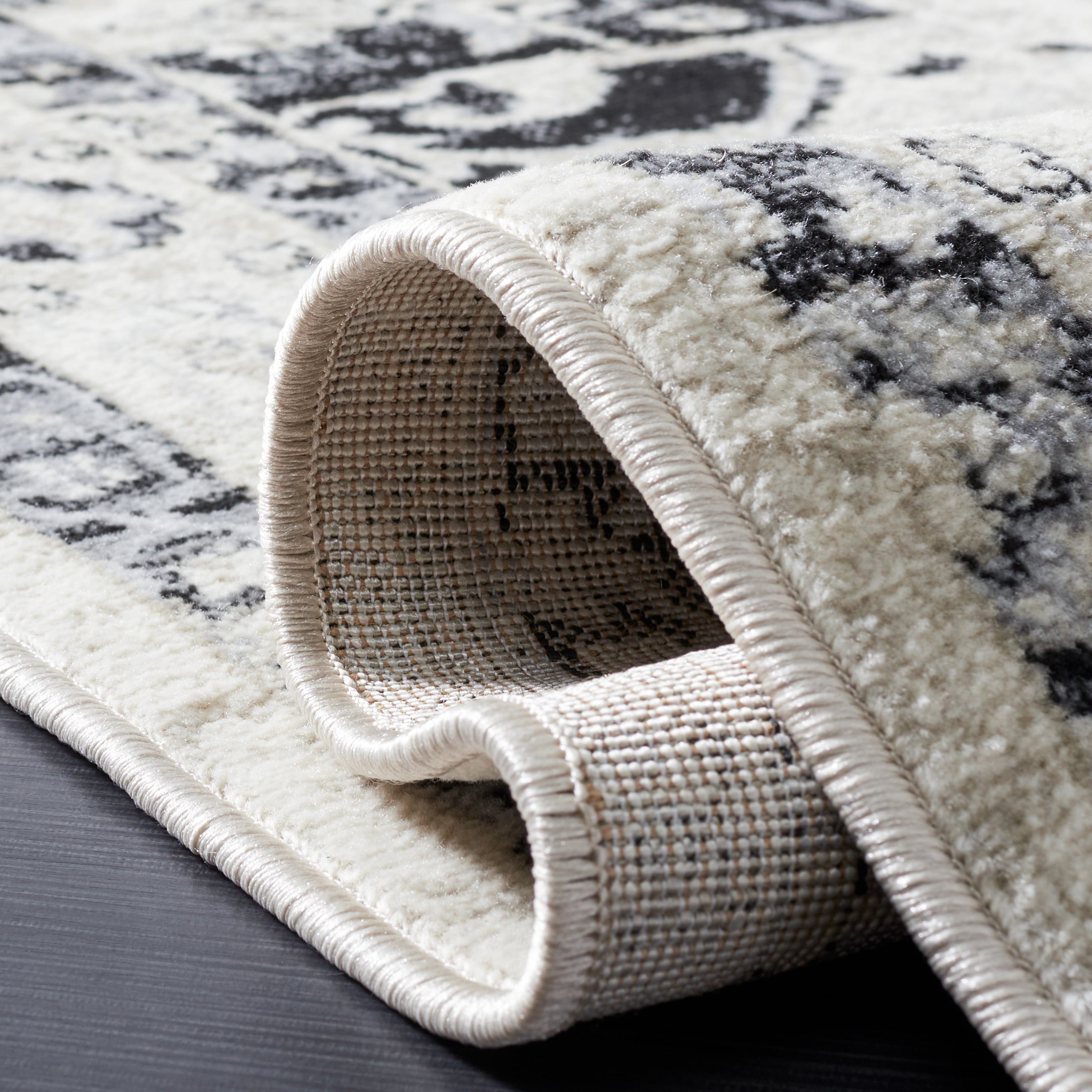Safavieh BNT852A-7SQ rugs - View #5