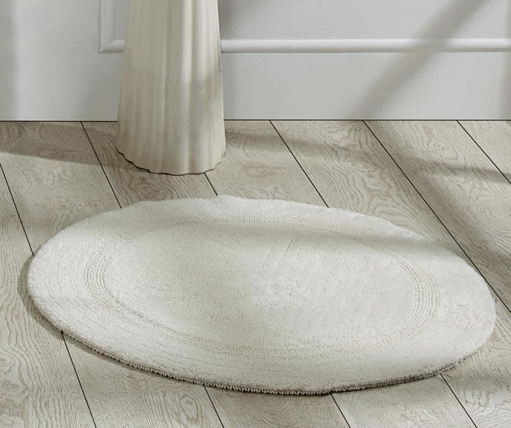 Better Trends Indulgence Bath Rug 30-in x 30-in White Cotton Bath Rug in  the Bathroom Rugs & Mats department at
