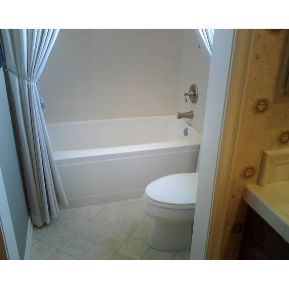 Hydro Systems REG7232ATO-WHI-RH bathtubs - View #2