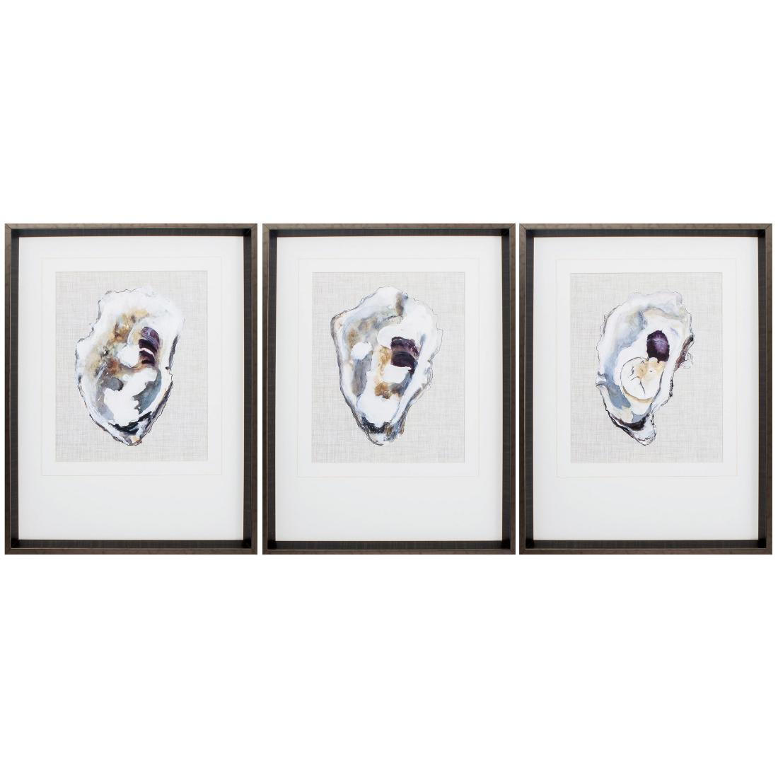 HomeRoots 365670 Silver Wood Framed 24-in H x 18-in W Animals Wood Print