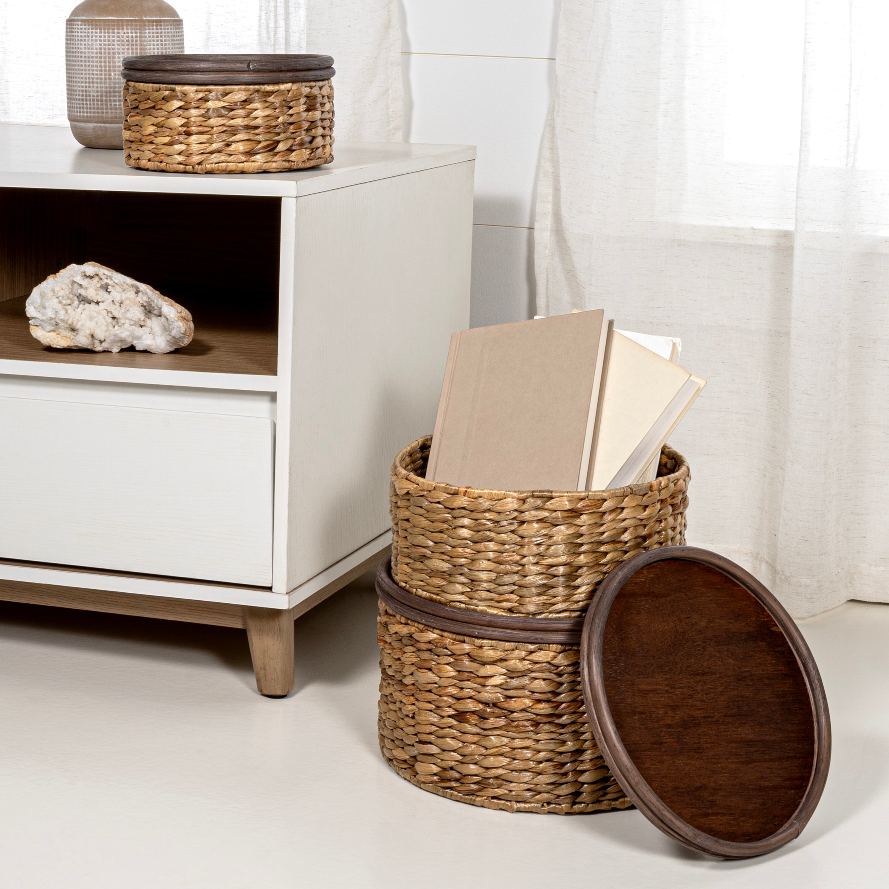 Natural Hand-Woven Hyacinth Round Storage Baskets with Wood Lids, Set of 3