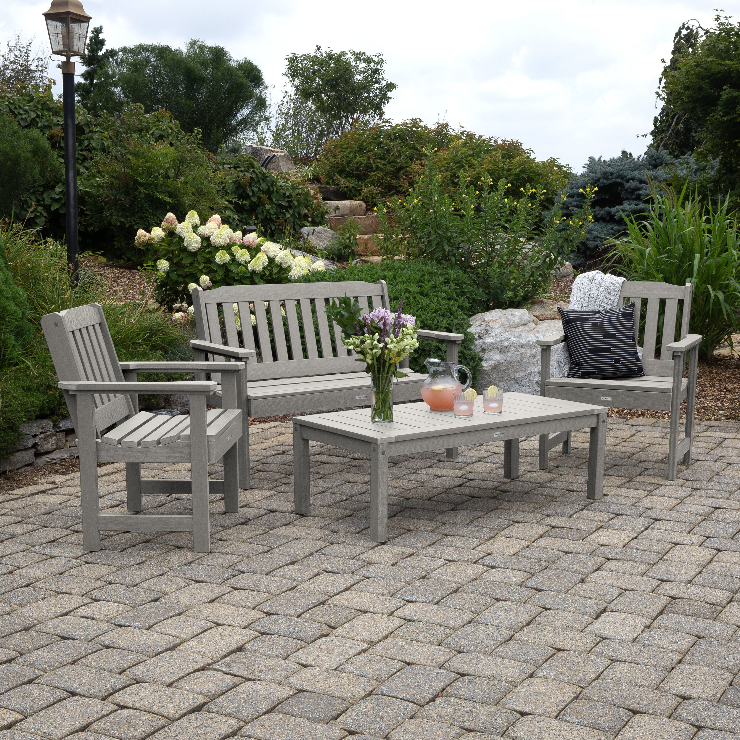highwood AD-KITBENW21-HGR Lehigh 4 -Piece Patio Conversation Set