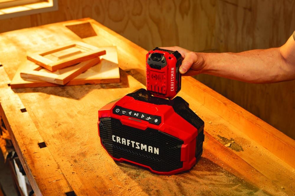 CRAFTSMAN CMCR001B-10 Jobsite-Radios - View #11
