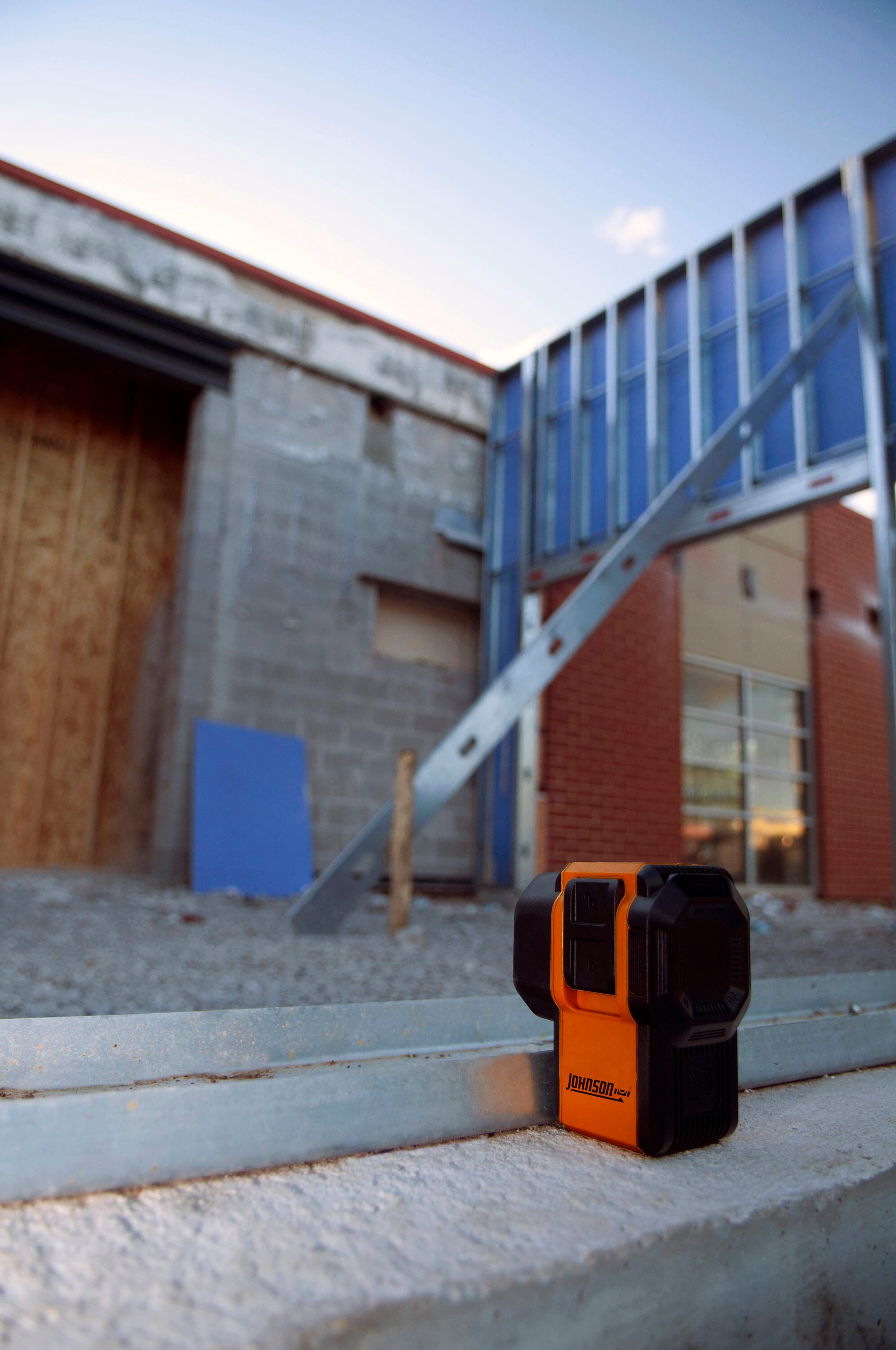 Johnson Level 40-6646 Laser-Level - View #13