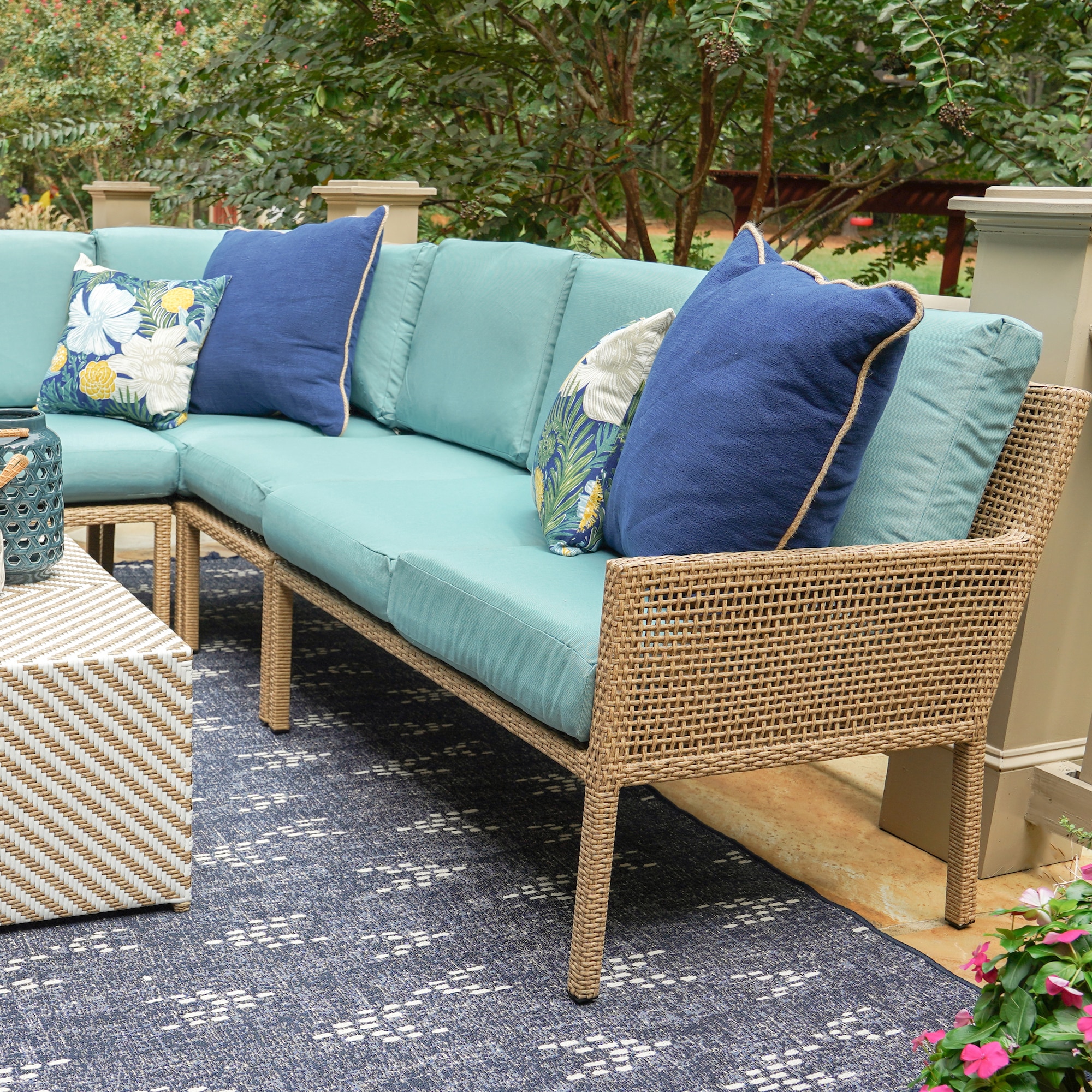Leisure Made 139475-BLU Patio-Conversation-Sets - View #3
