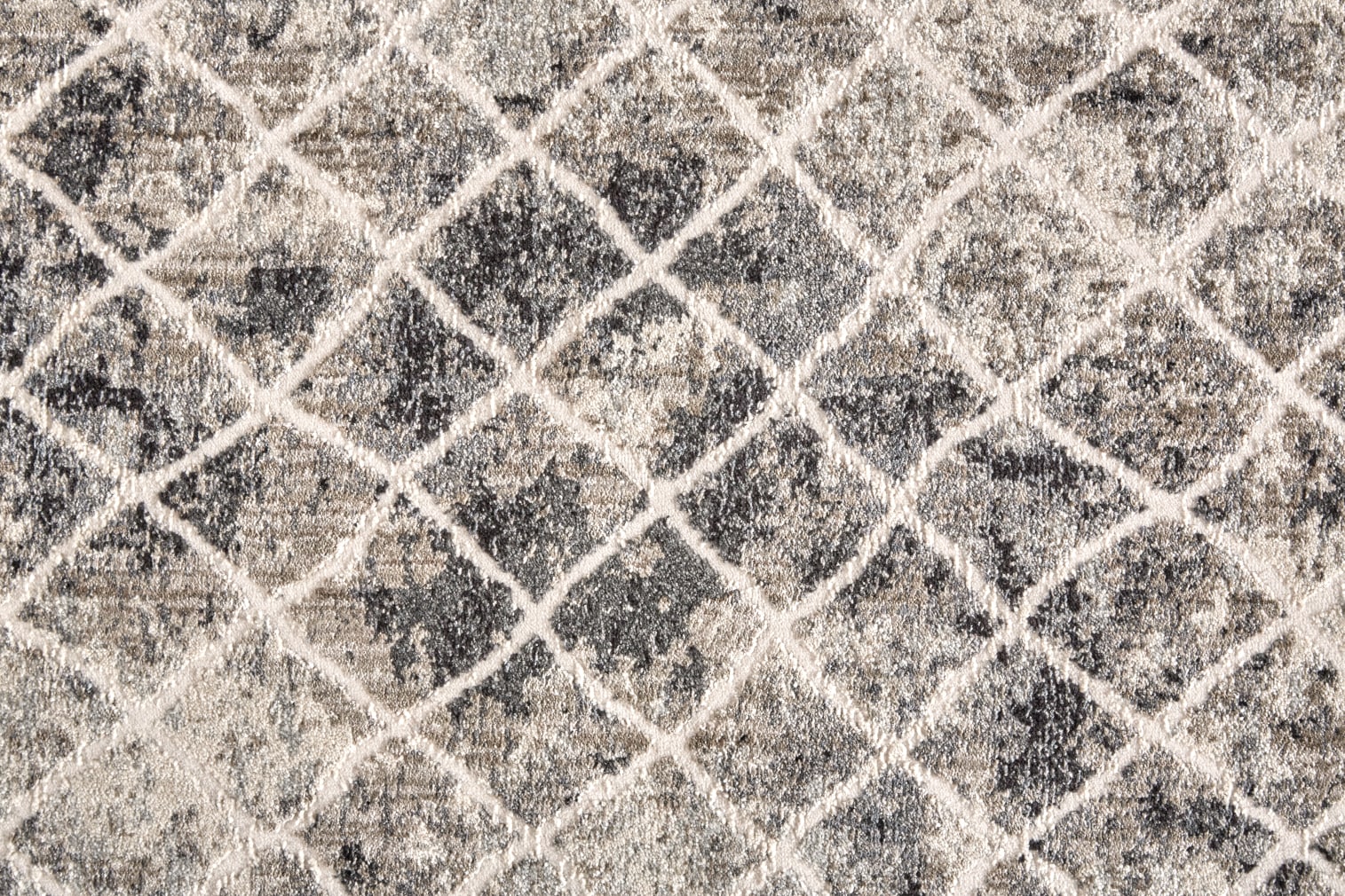 Ivory and Gray Distressed Diamond Pattern Rectangular Rug