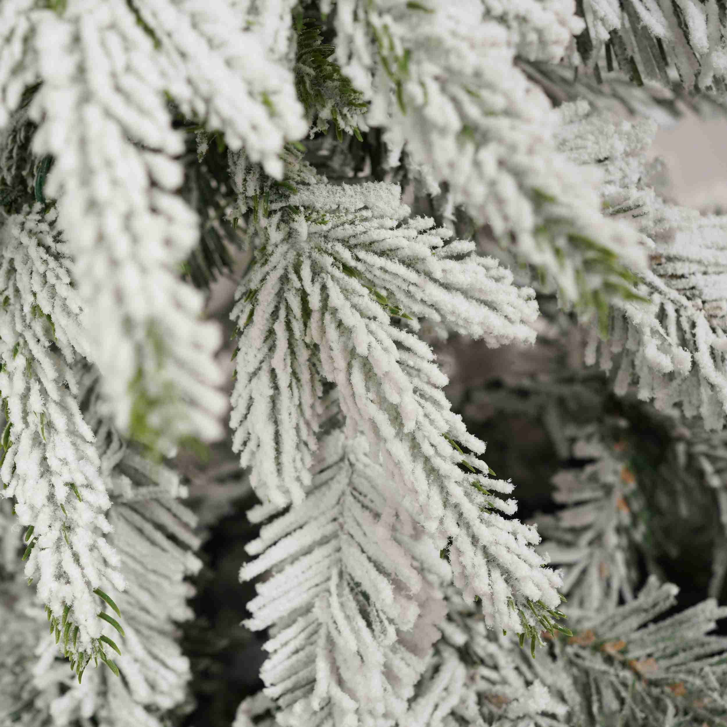 Runesay CHTREE-09 Artificial-Christmas-Trees - View #12