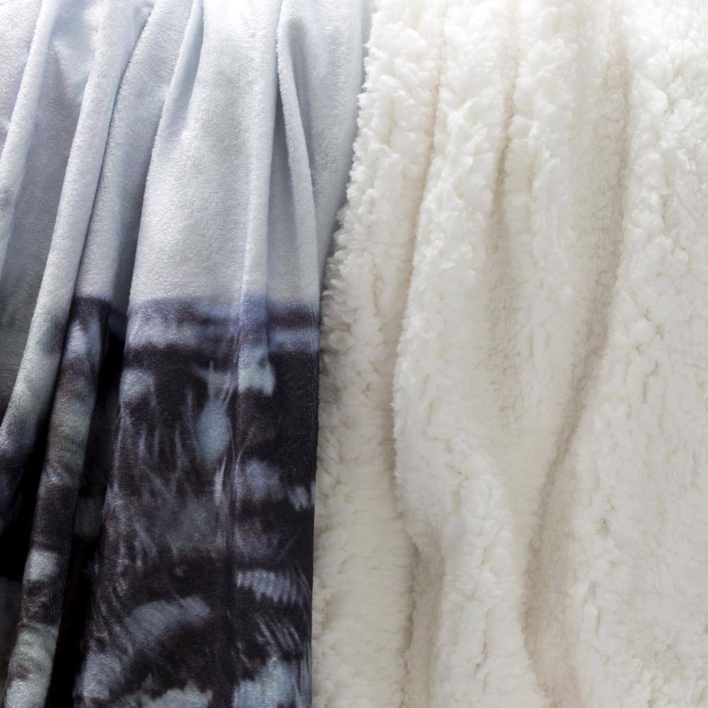 Hastings Home 990826GWT Blankets-And-Throws - View #3