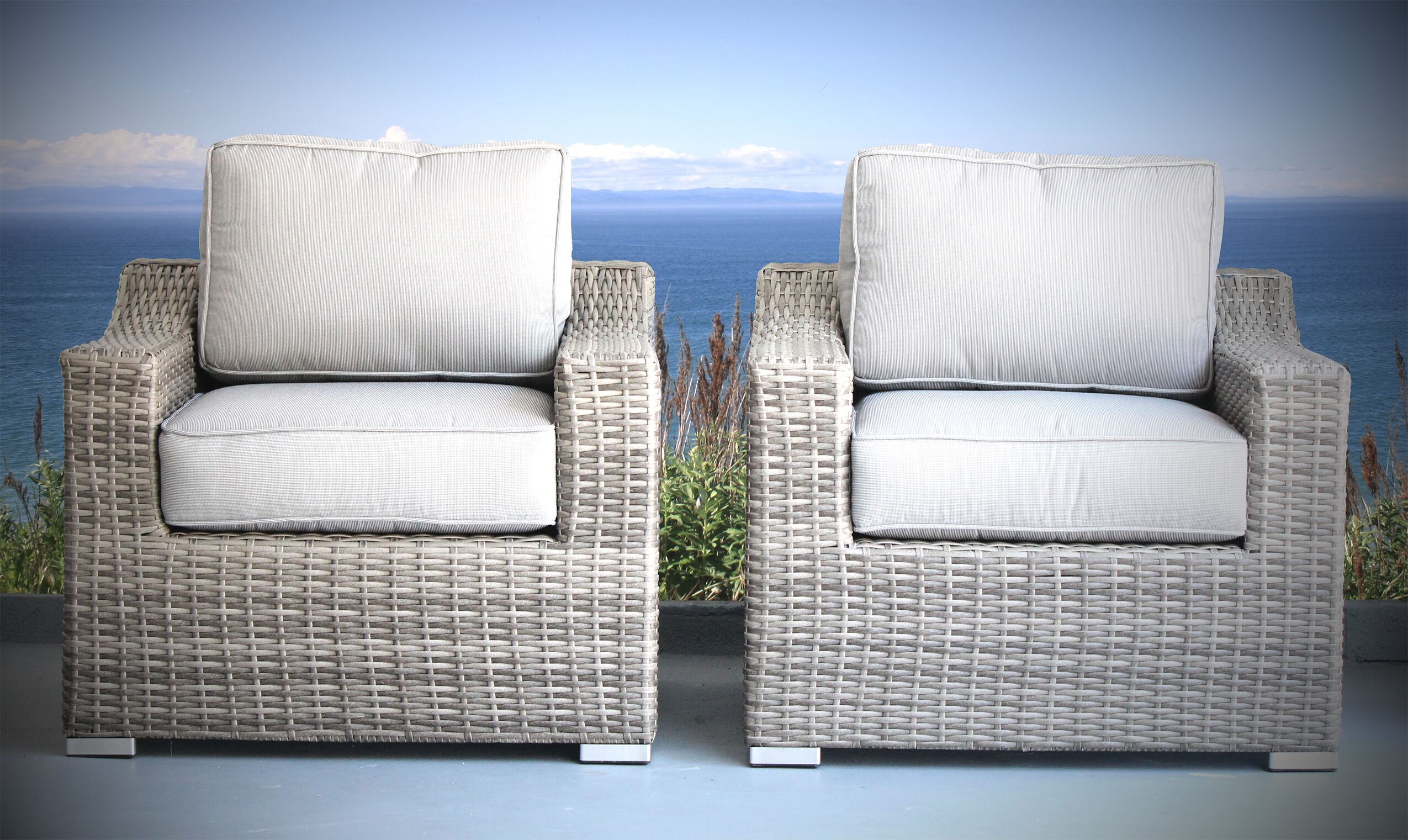 Living Source International CM-4900 Patio-Tables - View #2
