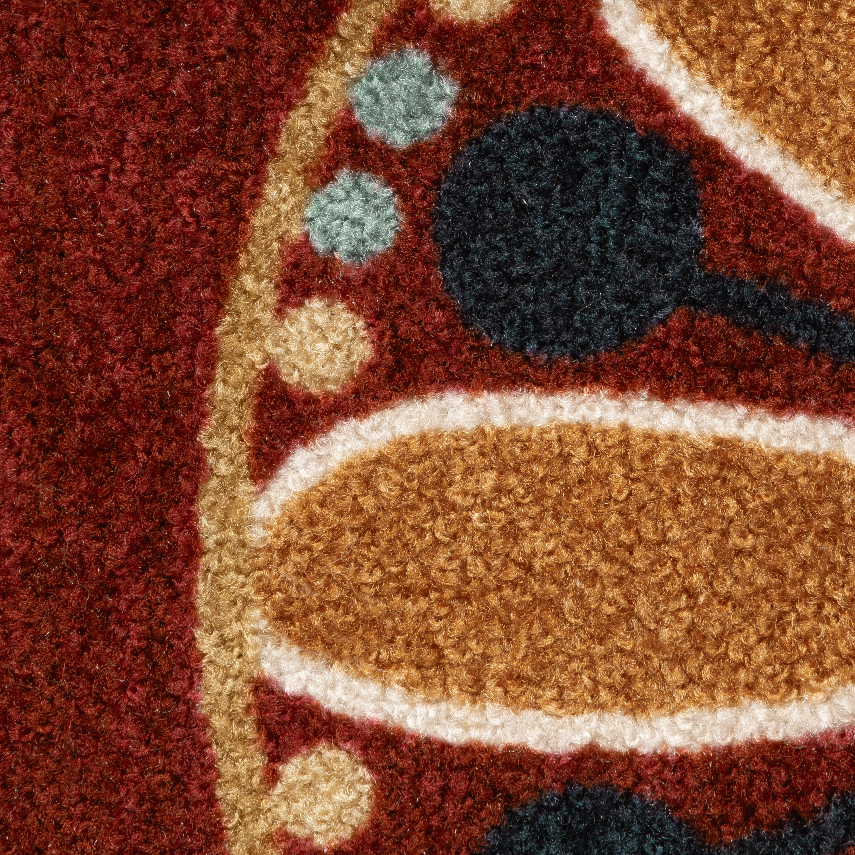 Merlot Red Floral Tufted Synthetic 5' x 7' Area Rug