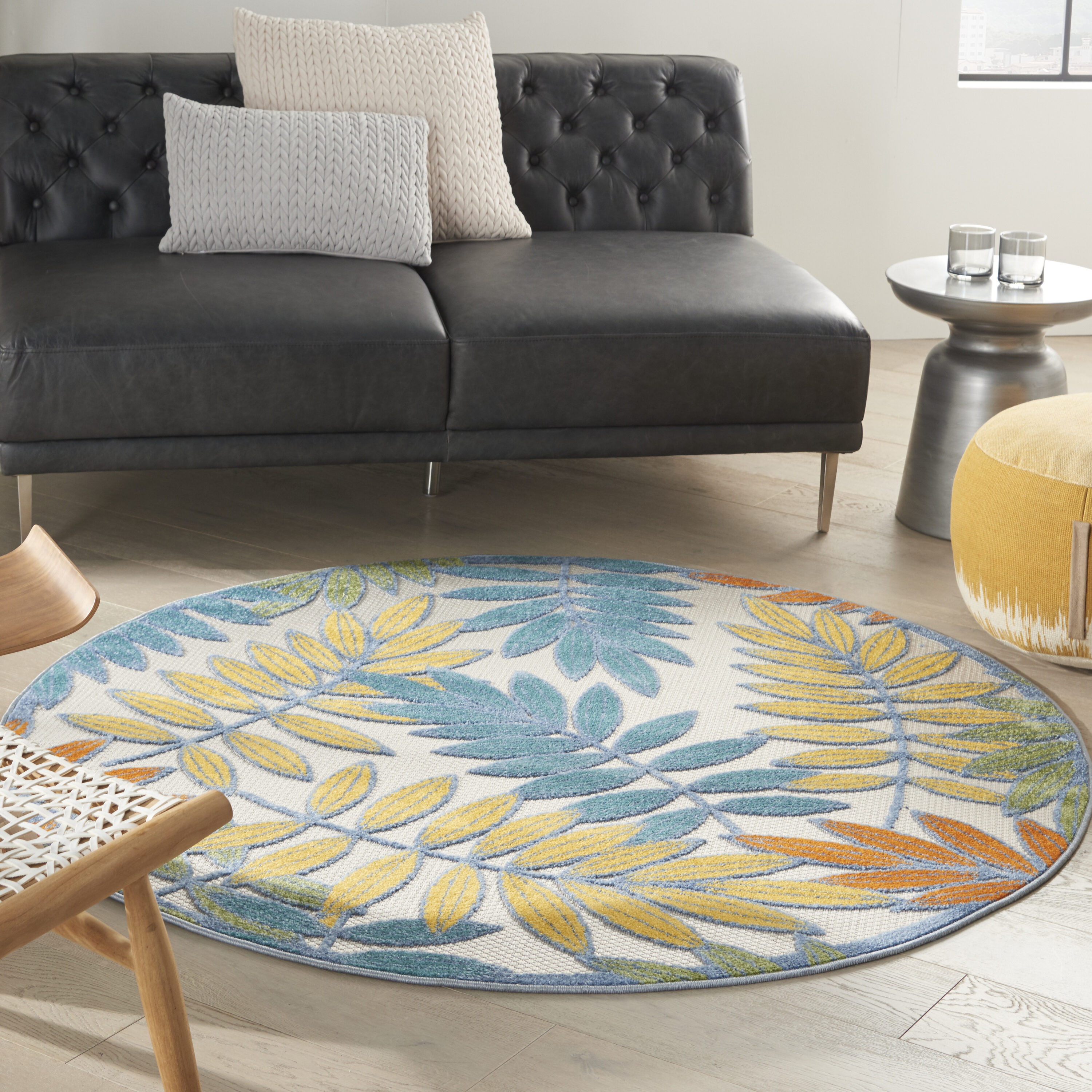 Nourison 099446827869 Aloha 5 x 5 (ft) Loomed Polypropylene Ivory/Multi Round Indoor/Outdoor Floral/Botanical Tropical Area rug