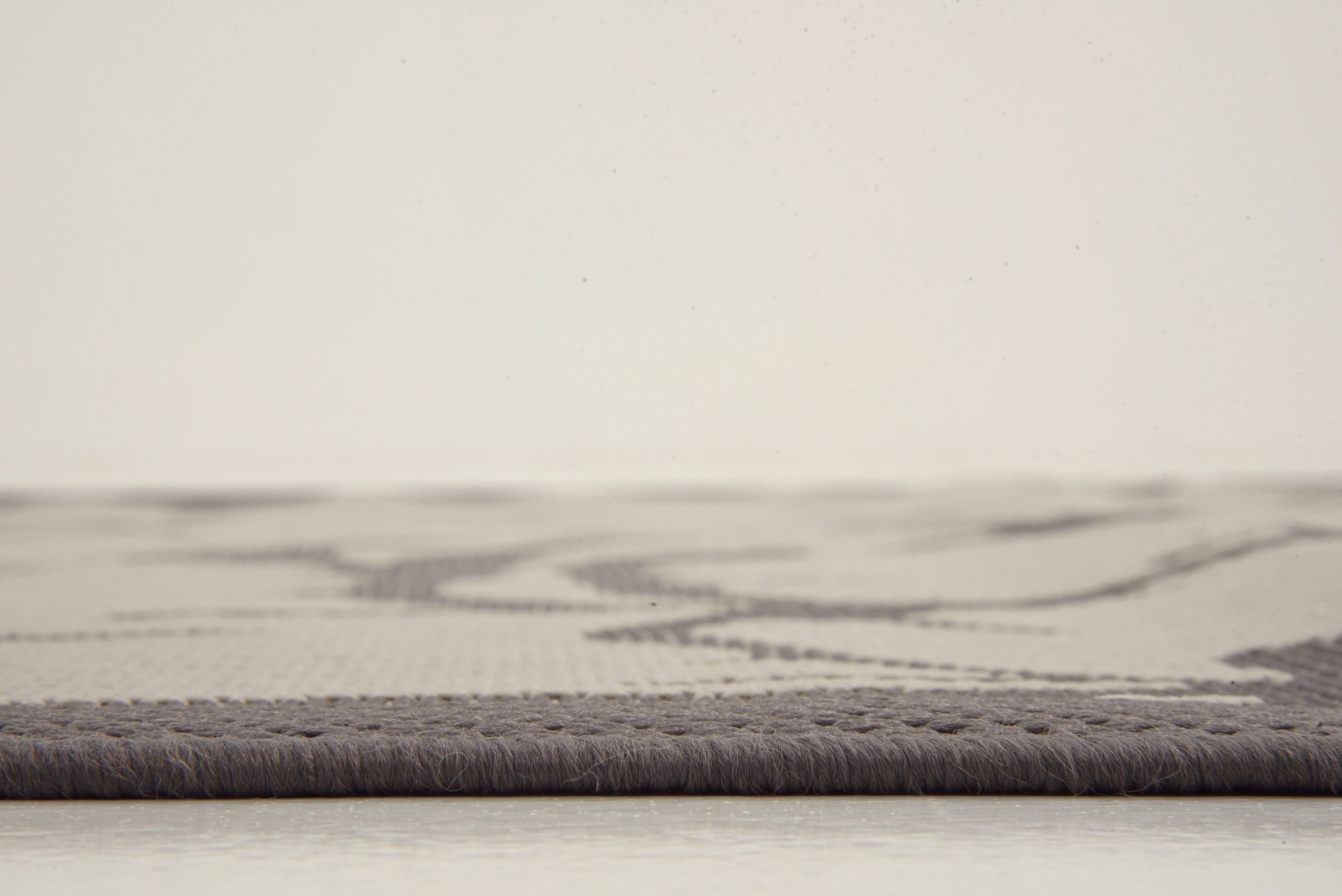 Unique Loom 3126552 rugs - View #3