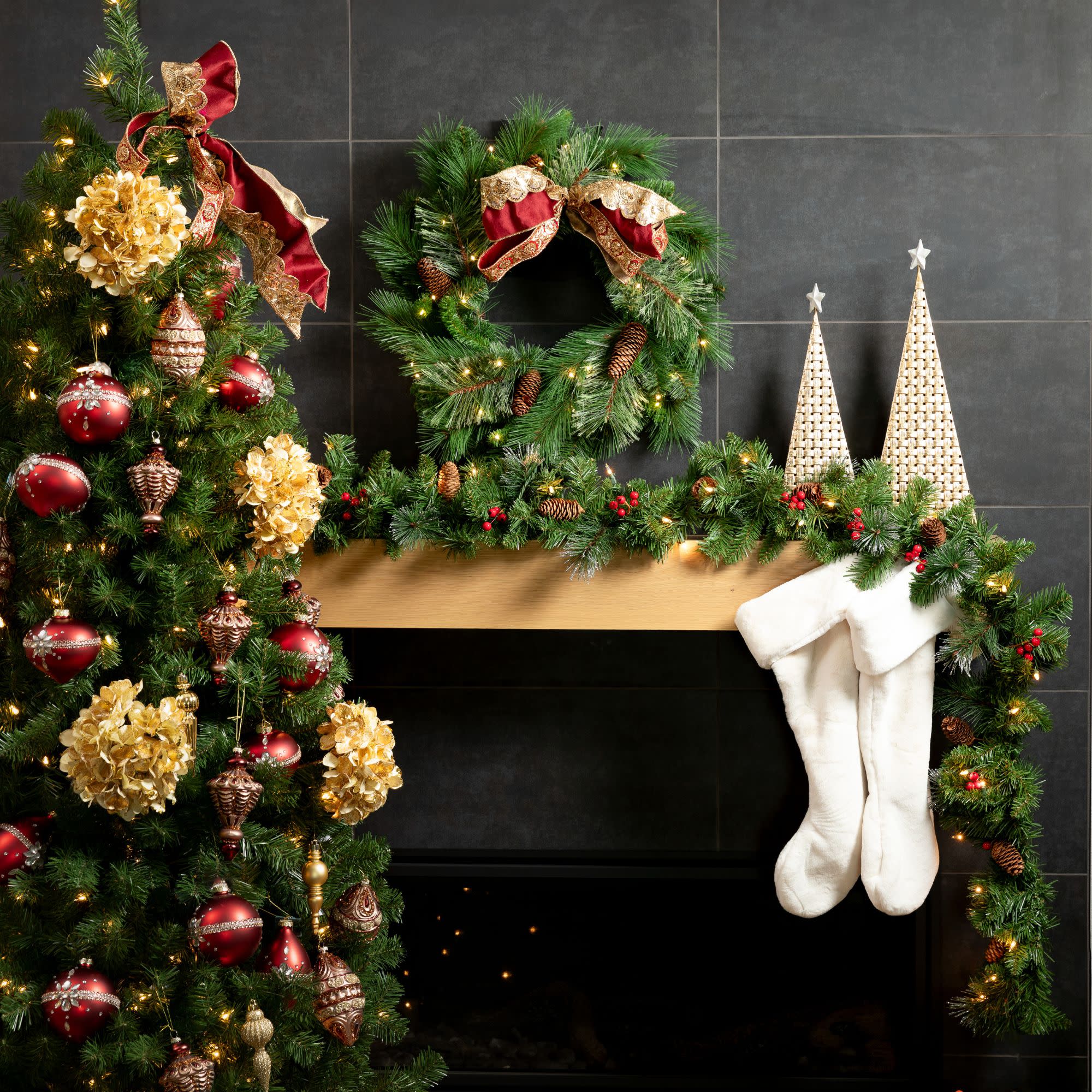 Sullivans GD1576 Artificial-Christmas-Garland - View #7