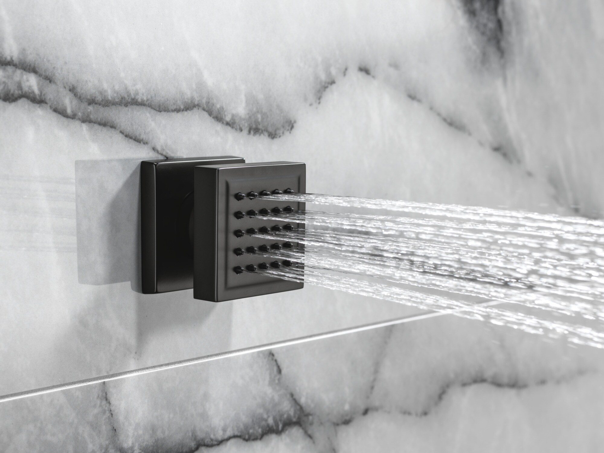 Delta 50150-BL Shower-Tub-Jets - View #9