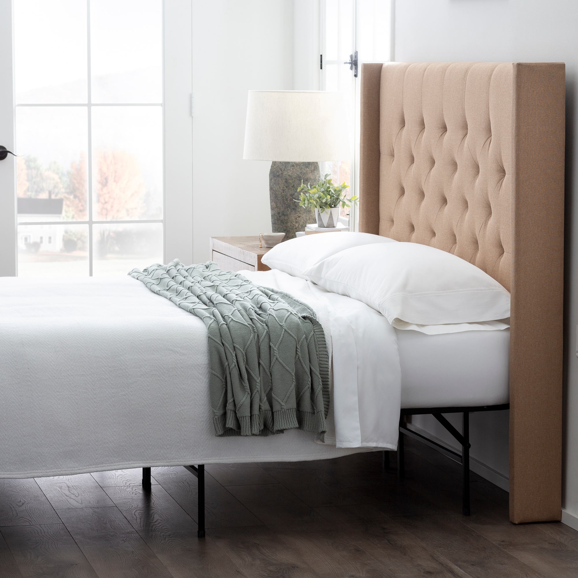 Brookside BSQQ0404BEUHB Upholstered-Headboards - View #4