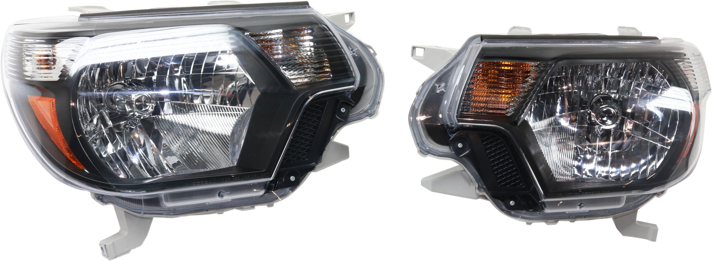 Garage-Pro JCWSTYTY1215HL1GP Driver and Passenger Side Halogen Headlight, With bulb(s)
