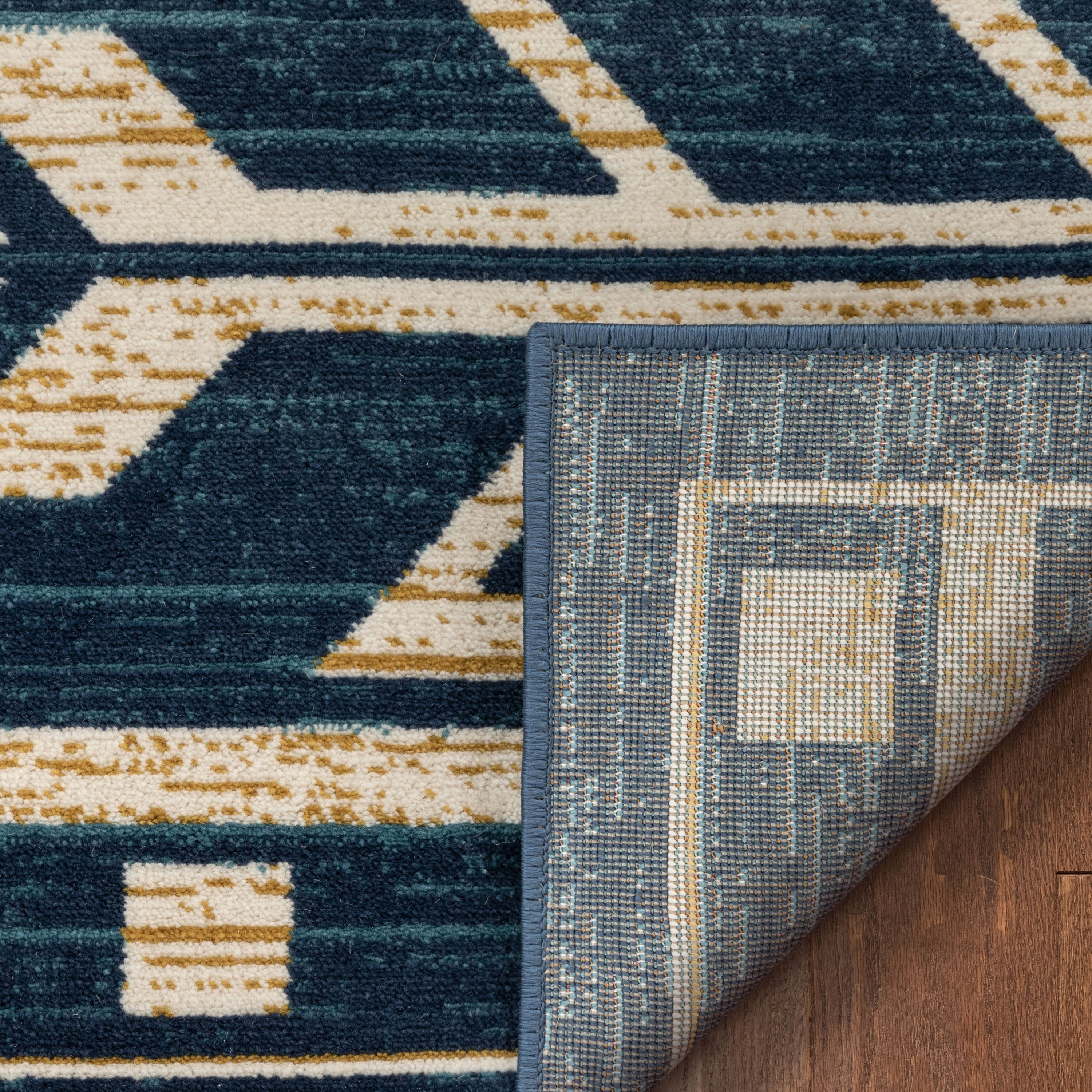 Tulsa Blue and Beige Southwestern Tribal 5' x 7' Area Rug