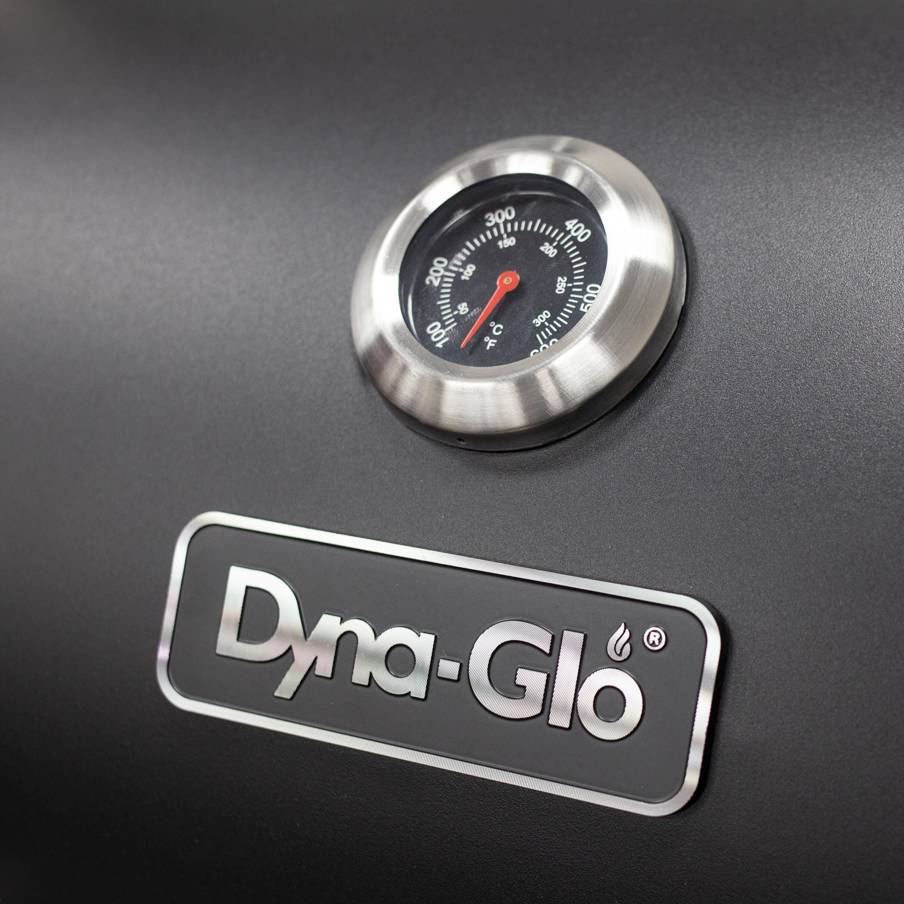 Dyna-Glo DGN576DNC-D Charcoal-Grills - View #9