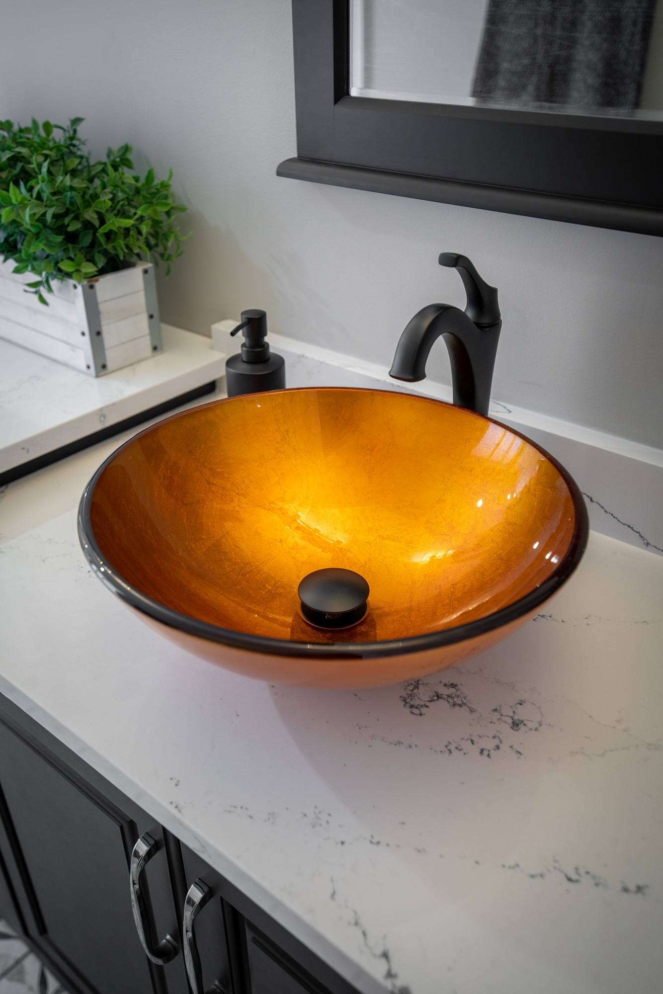 Eden 16.5'' Orange Tempered Glass Circular Vessel Sink