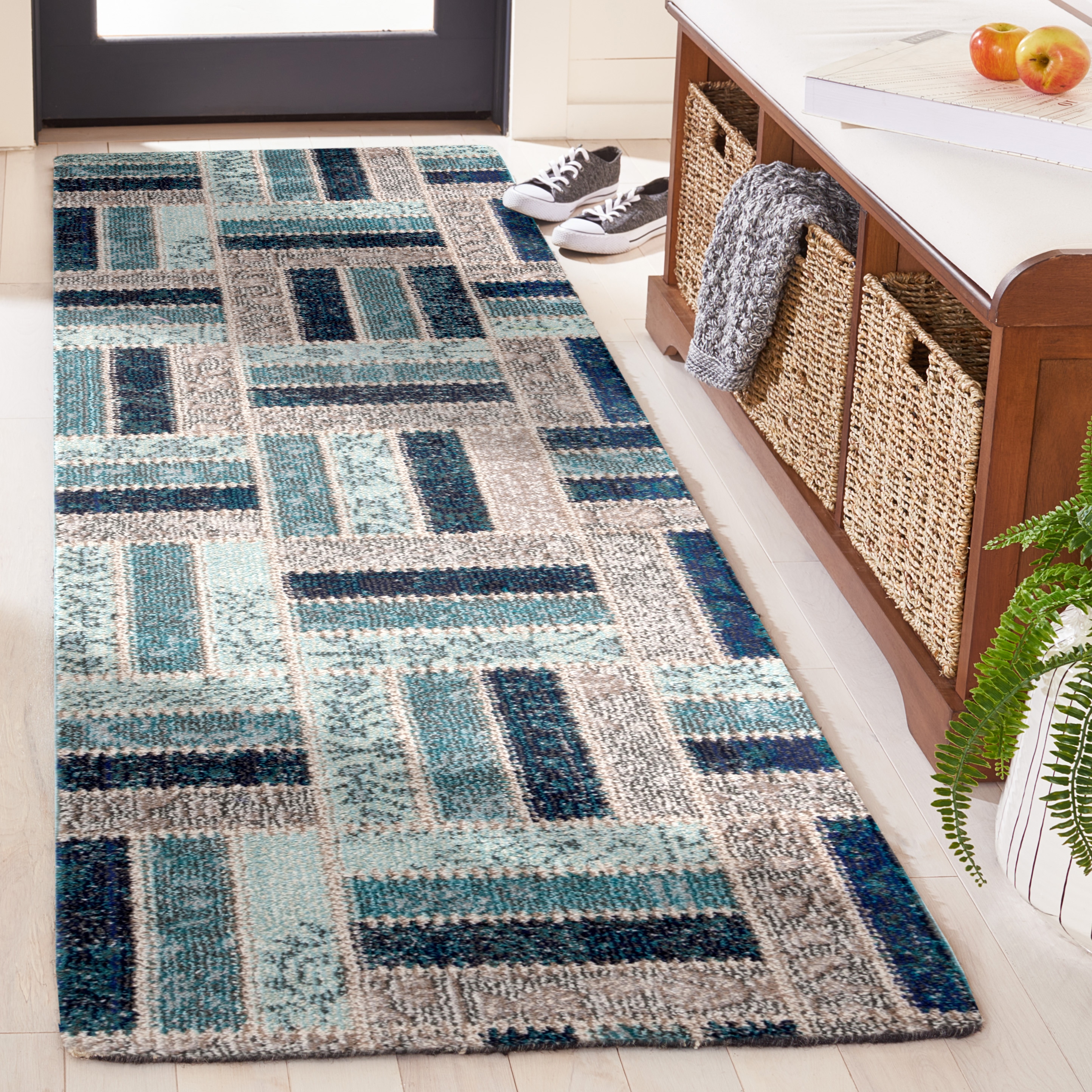 Safavieh MNC214E-28 rugs - View #3