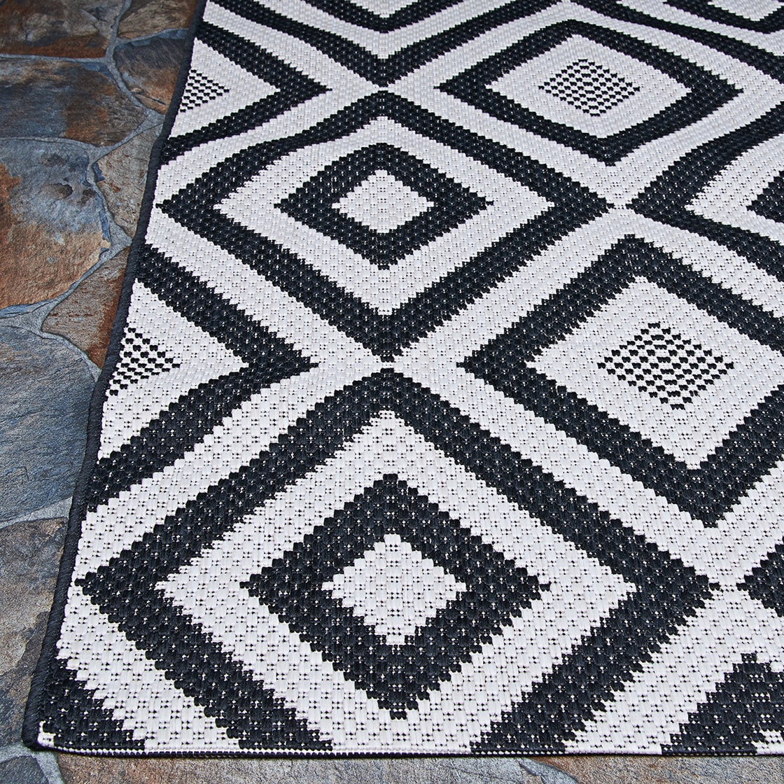 Black Geometric Flat Woven Synthetic Indoor/Outdoor Area Rug