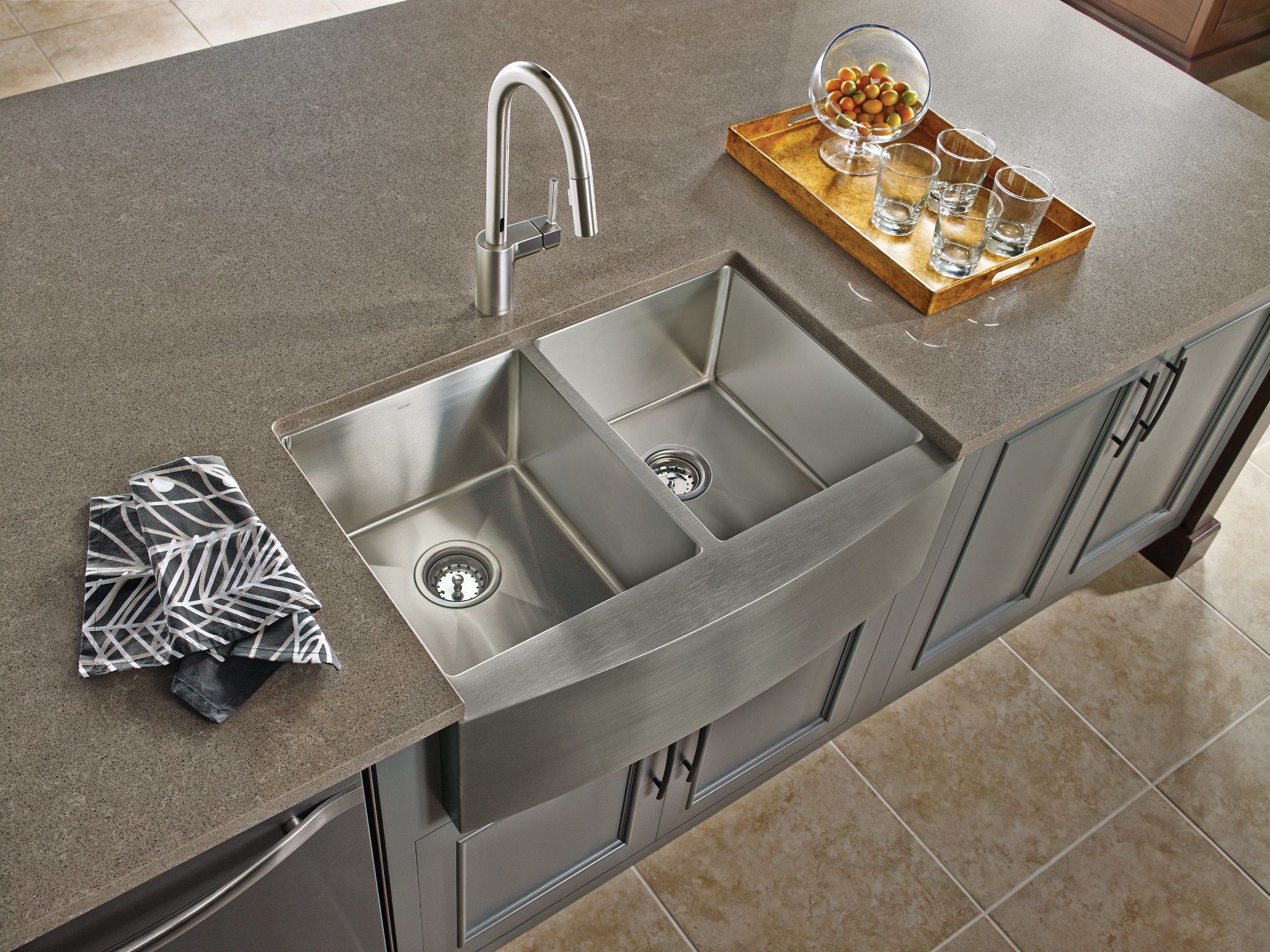 Moen 7565ESRS Kitchen-Faucets - View #2