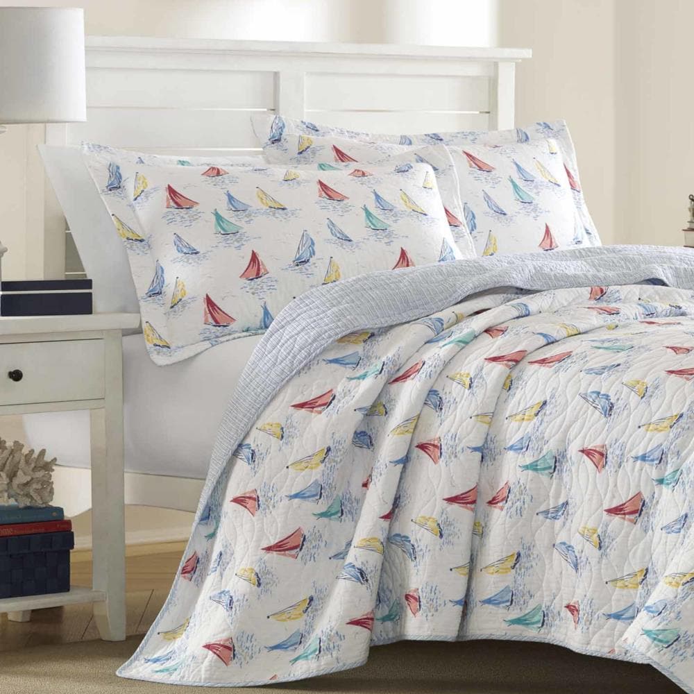 Blue Ahoy Quilt Set (Full/Queen) Laura Ashley