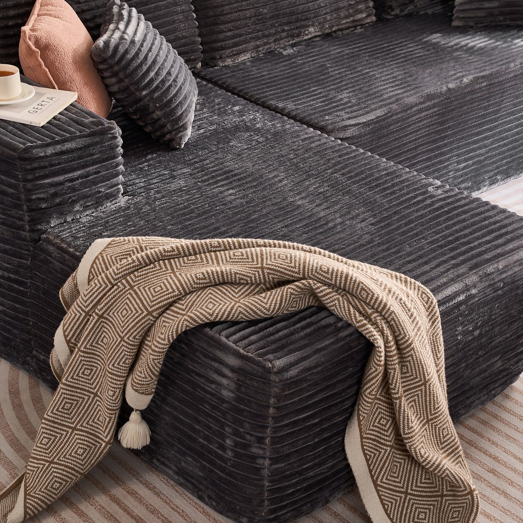 Pouuin SVI-MU910 Sofas-Loveseats - View #7