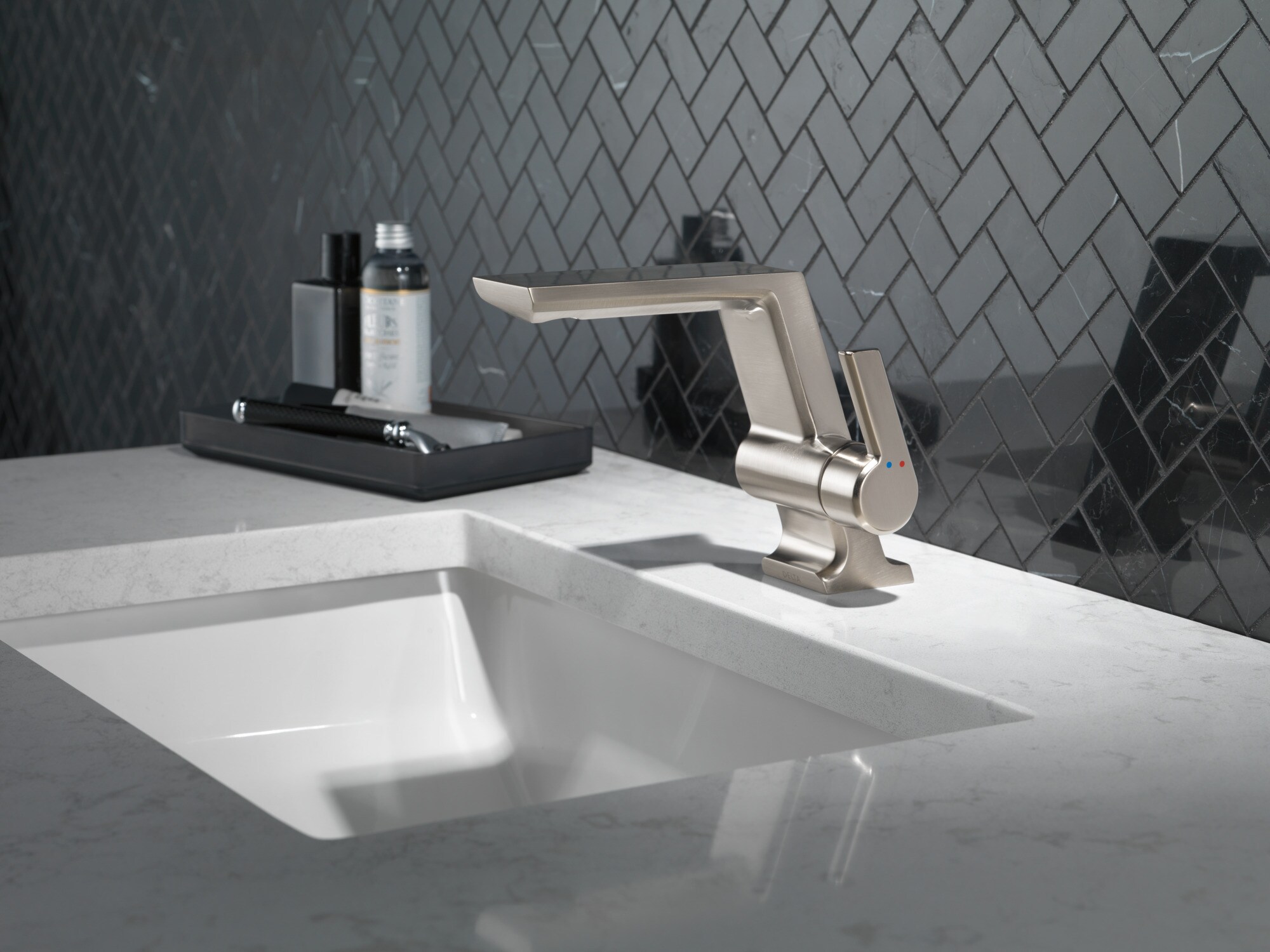 Delta 599-SS-PR-MPU-DST Lavatory-Faucets - View #9