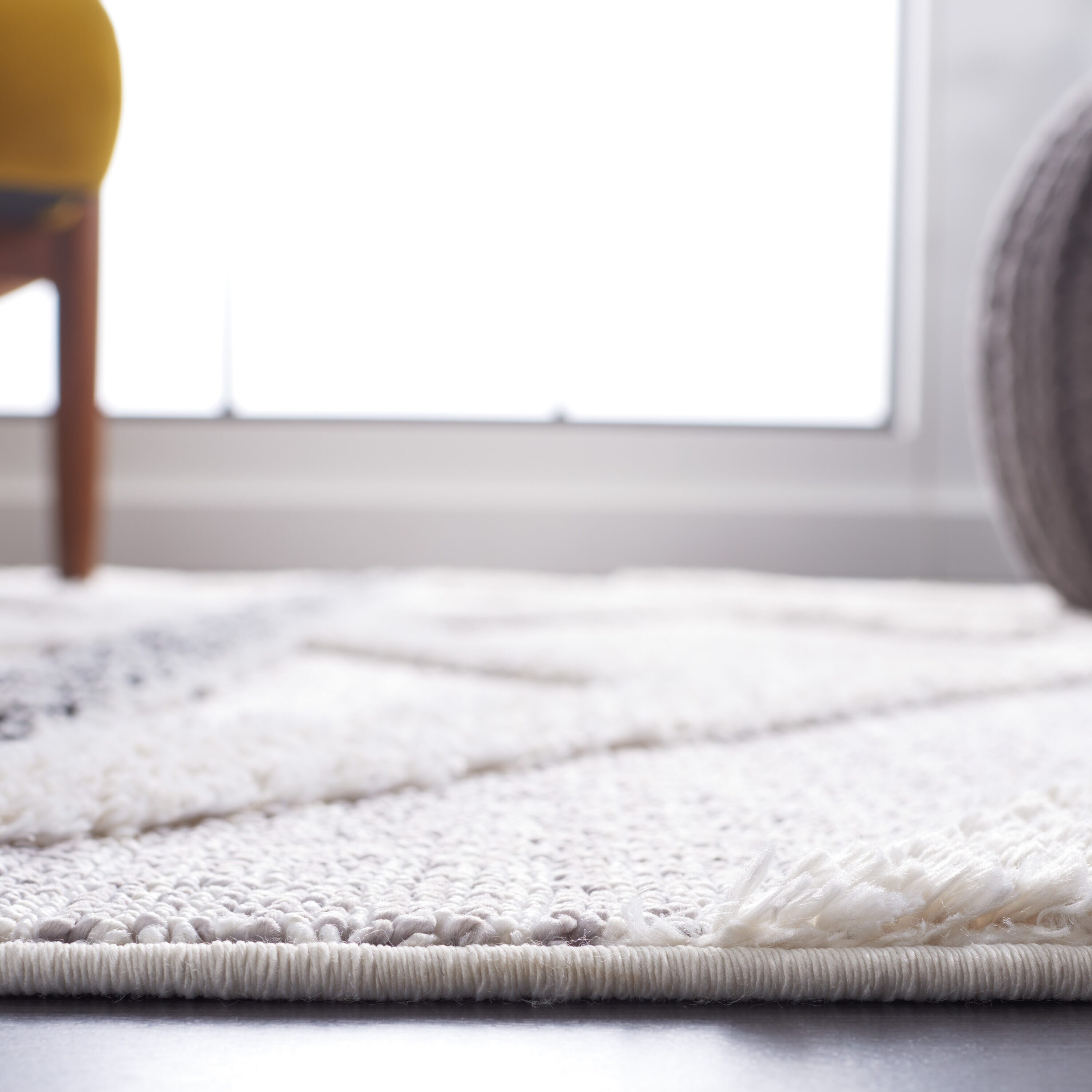 Safavieh MRK564F-5 rugs - View #4