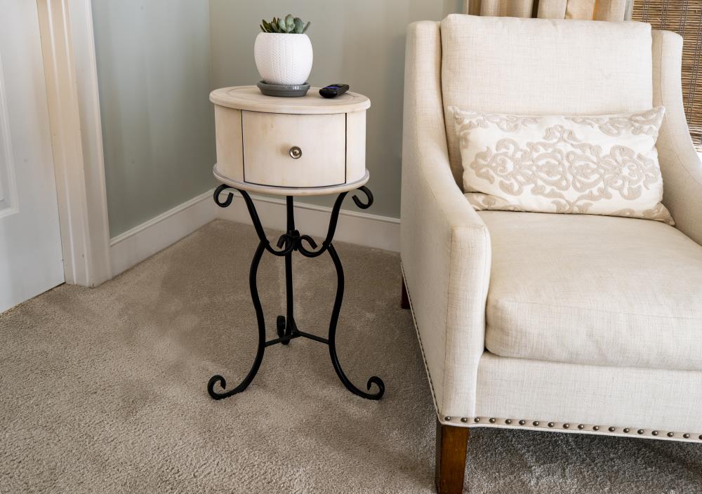 Decor Therapy 14in W x 27.75in H White Wash Composite Round Rustic