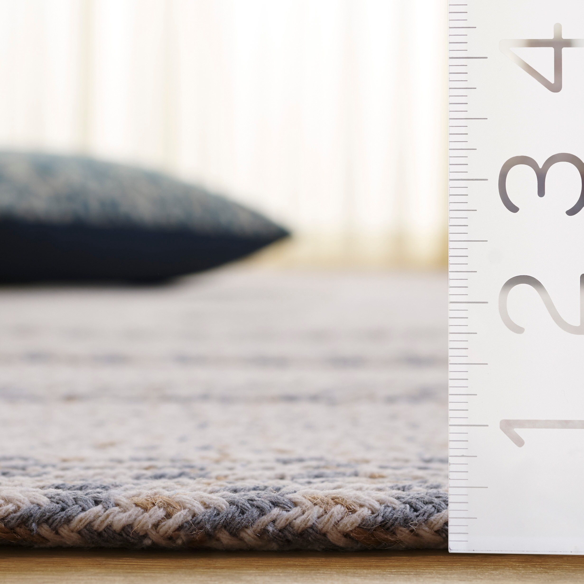 Safavieh BRA821A-5R rugs - View #4