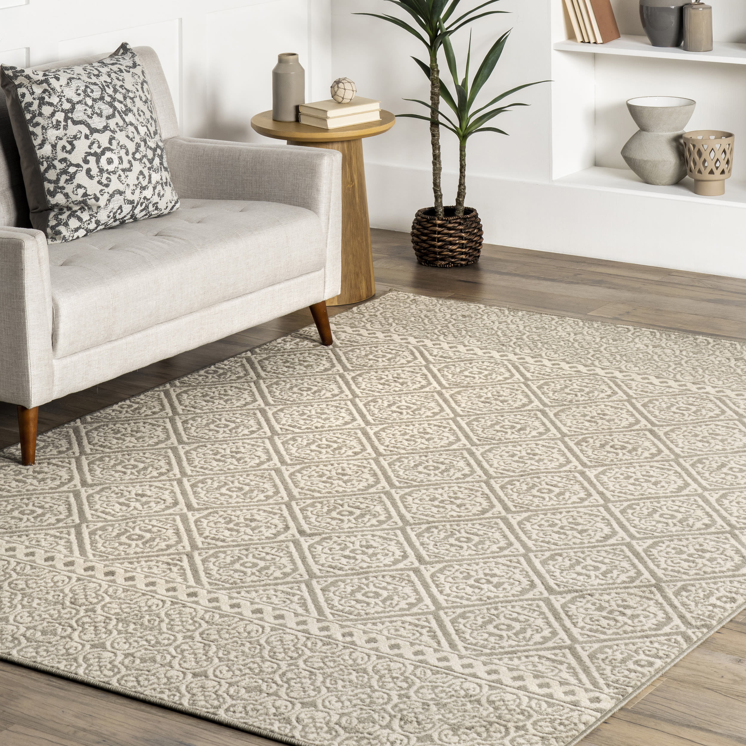 Gray Geometric Synthetic 8' x 10' Area Rug