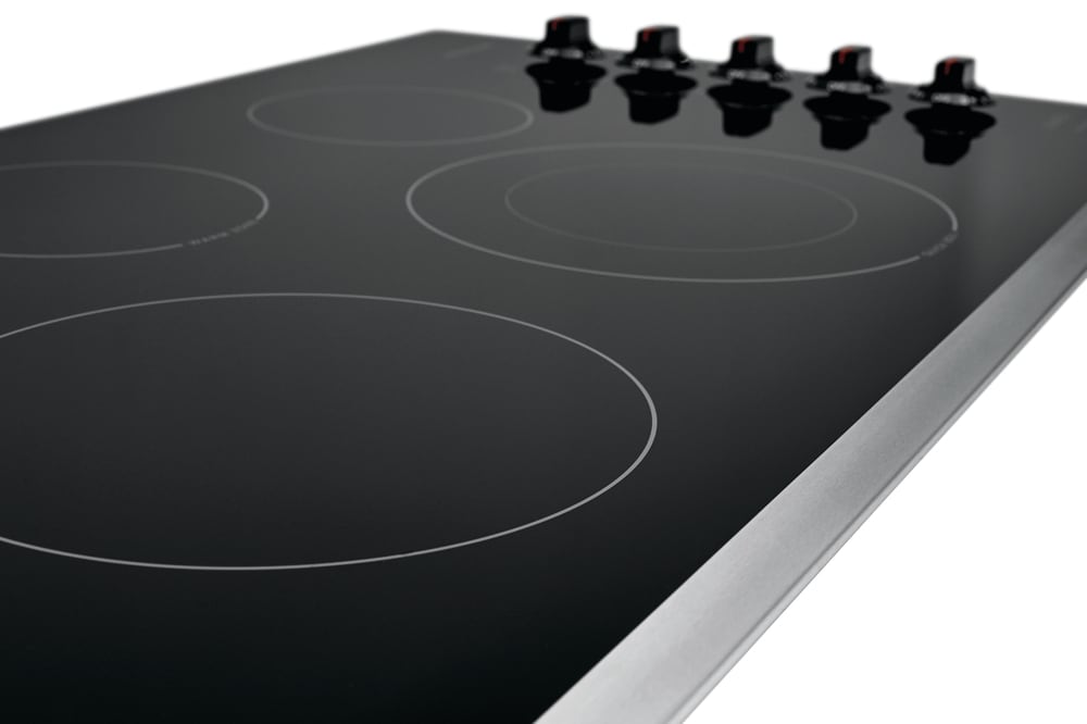 Magic Chef CEC1536AAW 36 Inch Electric Cooktop with 5 Coil Burners