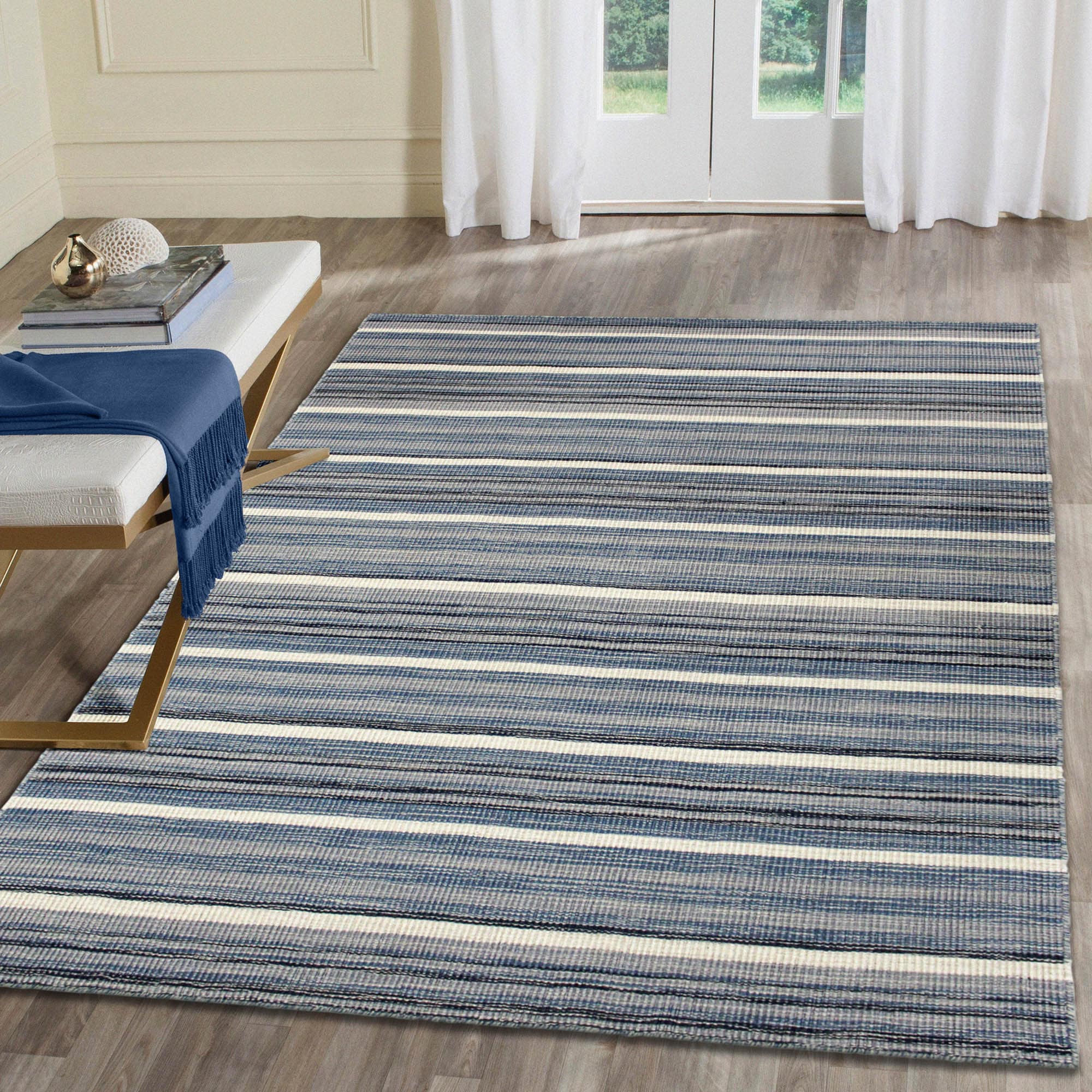 Liora Manne SRN57631033 Sorrento 5 x 8 (ft) Polyester Navy Rectangular Indoor/Outdoor Stripe Coastal Area rug