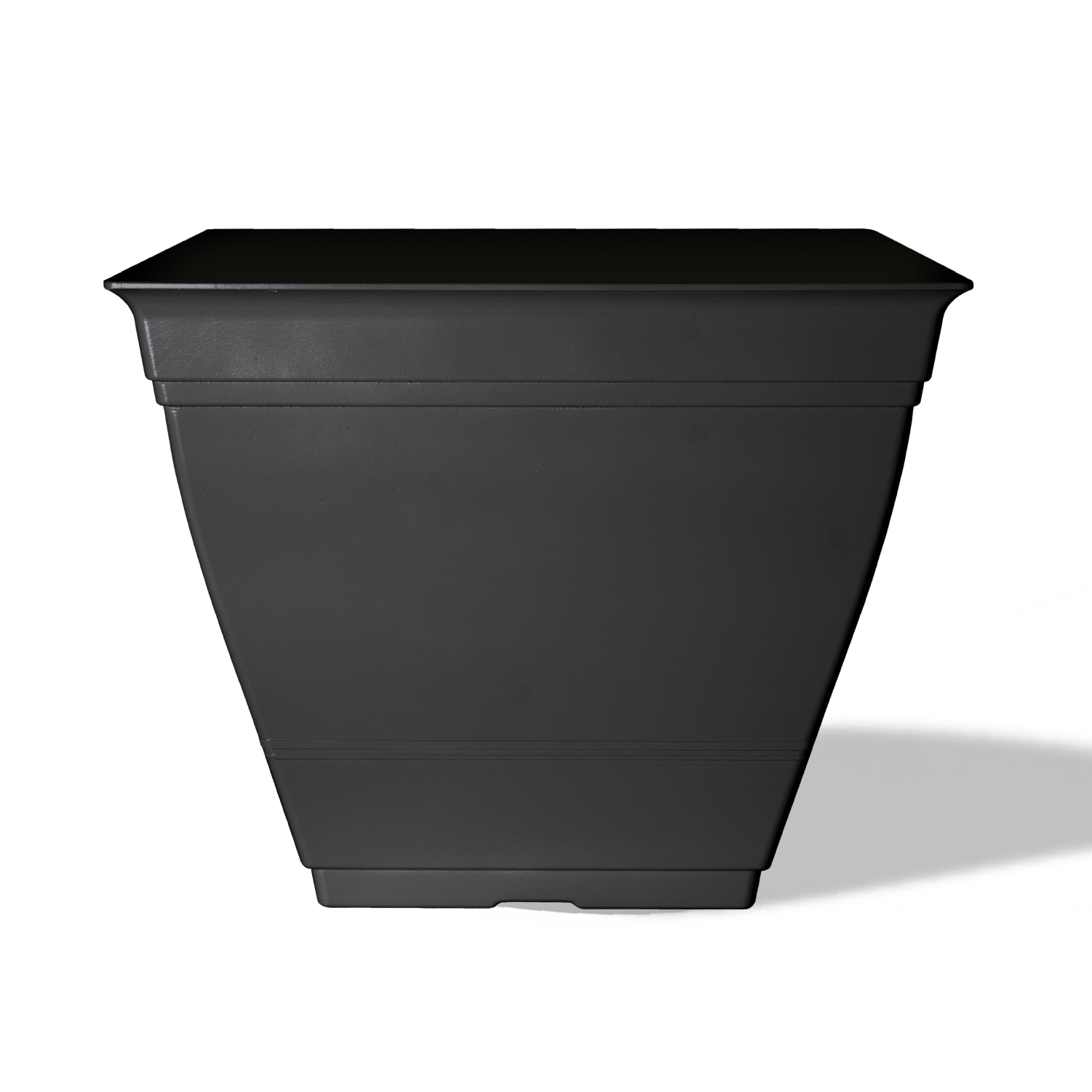 Style Selections SQ2132D Square 17.52-in W x 14.02-in H x Black Recycled plastic Indoor/Outdoor Planter