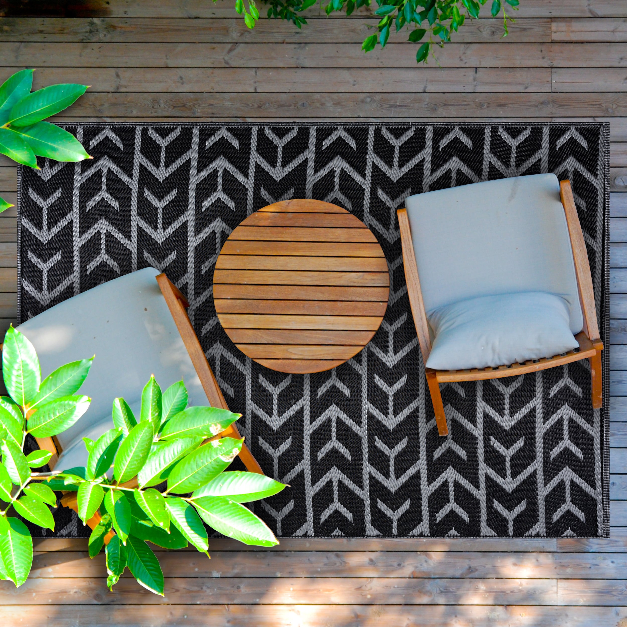 Playa Rug PLY-R-AMS-BG-5X7 5 x 7 (ft) Knotted Polypropylene Amsterdam-BlackGray Rectangular Indoor/Outdoor Geometric Area rug