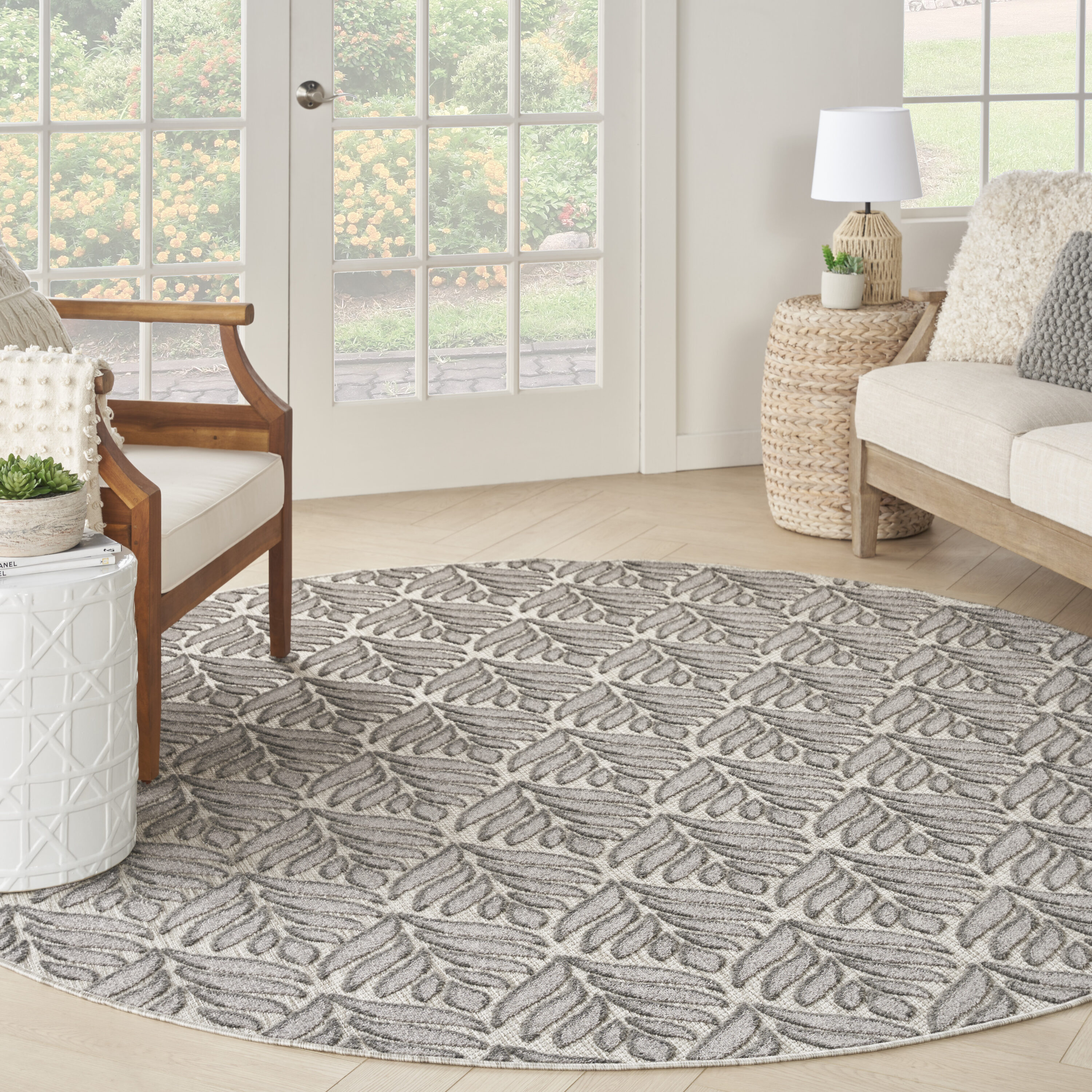 Nourison 099446174734 Aloha 8 x 8 (ft) Loomed Polypropylene Charcoal Round Indoor/Outdoor Floral/Botanical Tropical Area rug