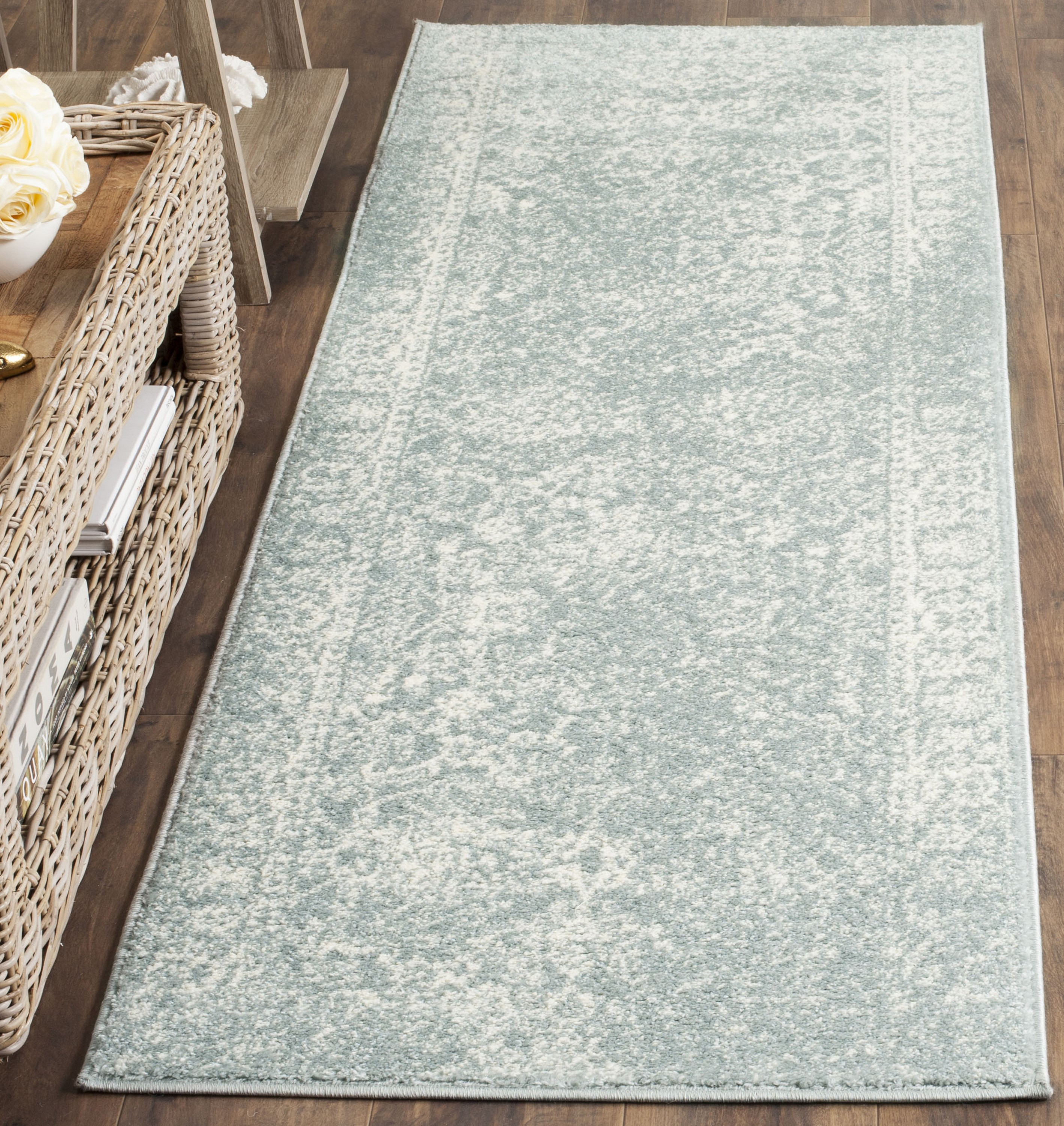Safavieh ADR109T-28 Adirondack Kashan 3 x 8 (ft) Loomed Polypropylene Slate/Ivory Rectangular Indoor Distressed/Overdyed Vintage Runner rug