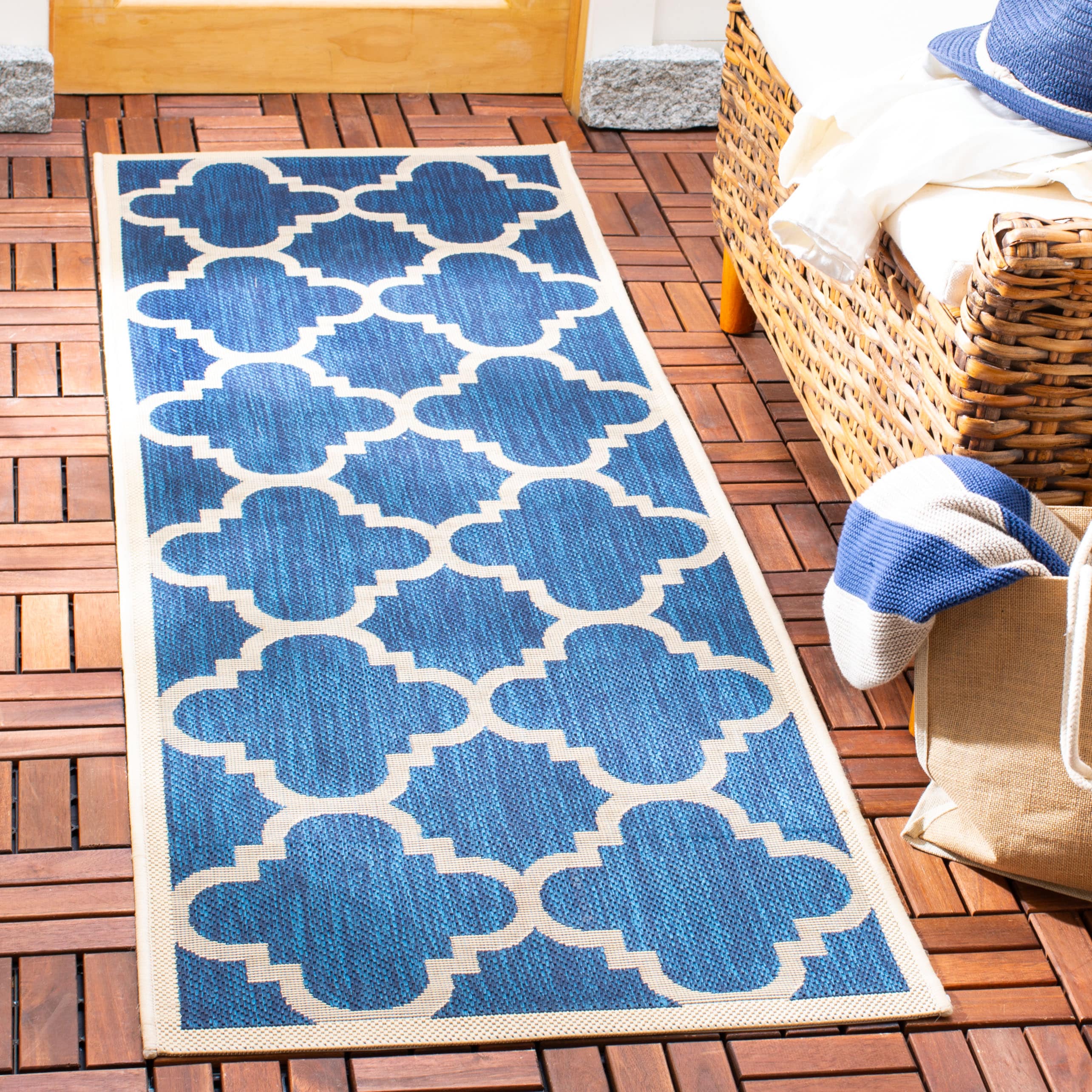 Safavieh CY6243-268-214 Courtyard Lihue 2 x 14 (ft) Loomed Polypropylene Navy/Beige Rectangular Indoor/Outdoor Geometric Coastal Runner rug