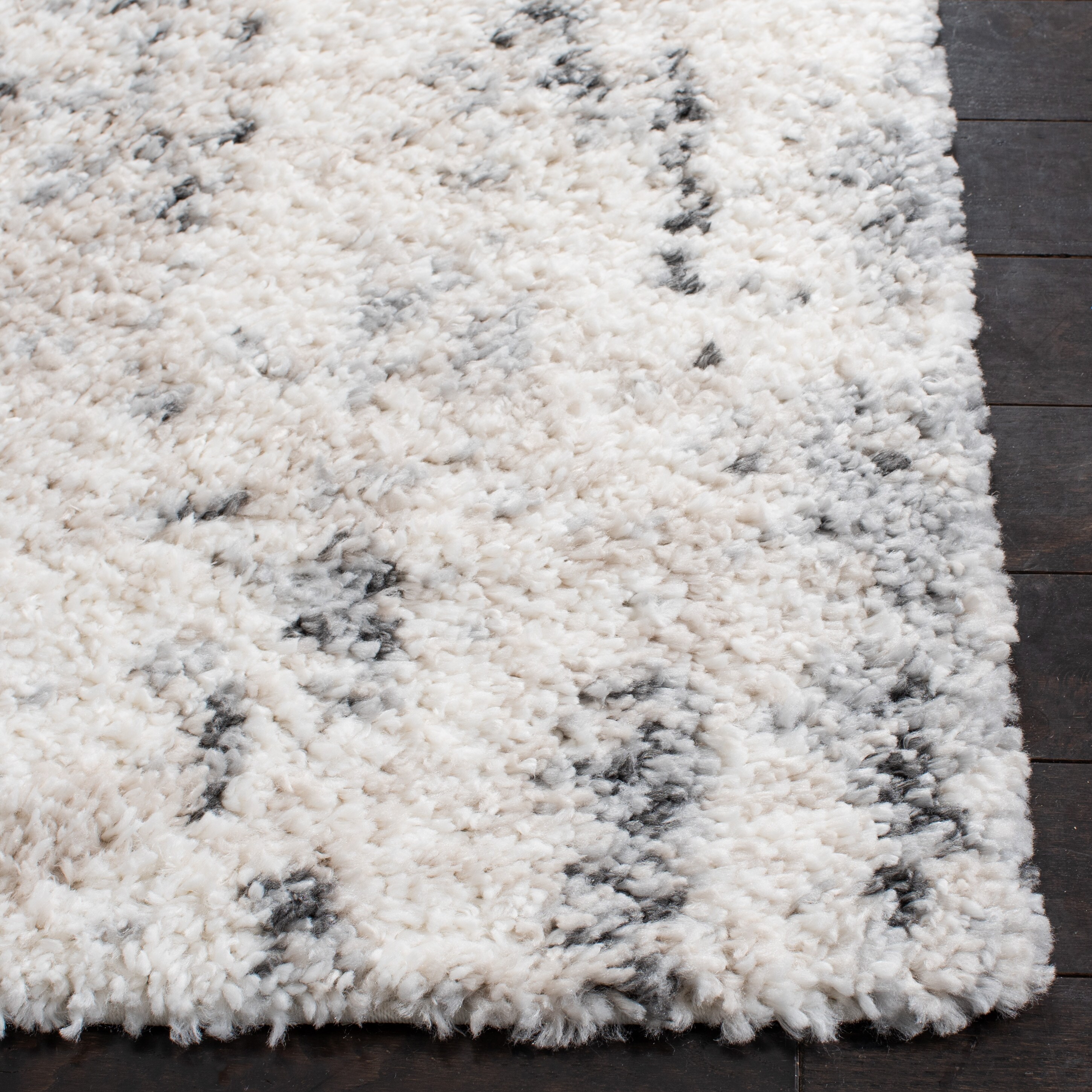 Safavieh BER408A-4 rugs - View #4