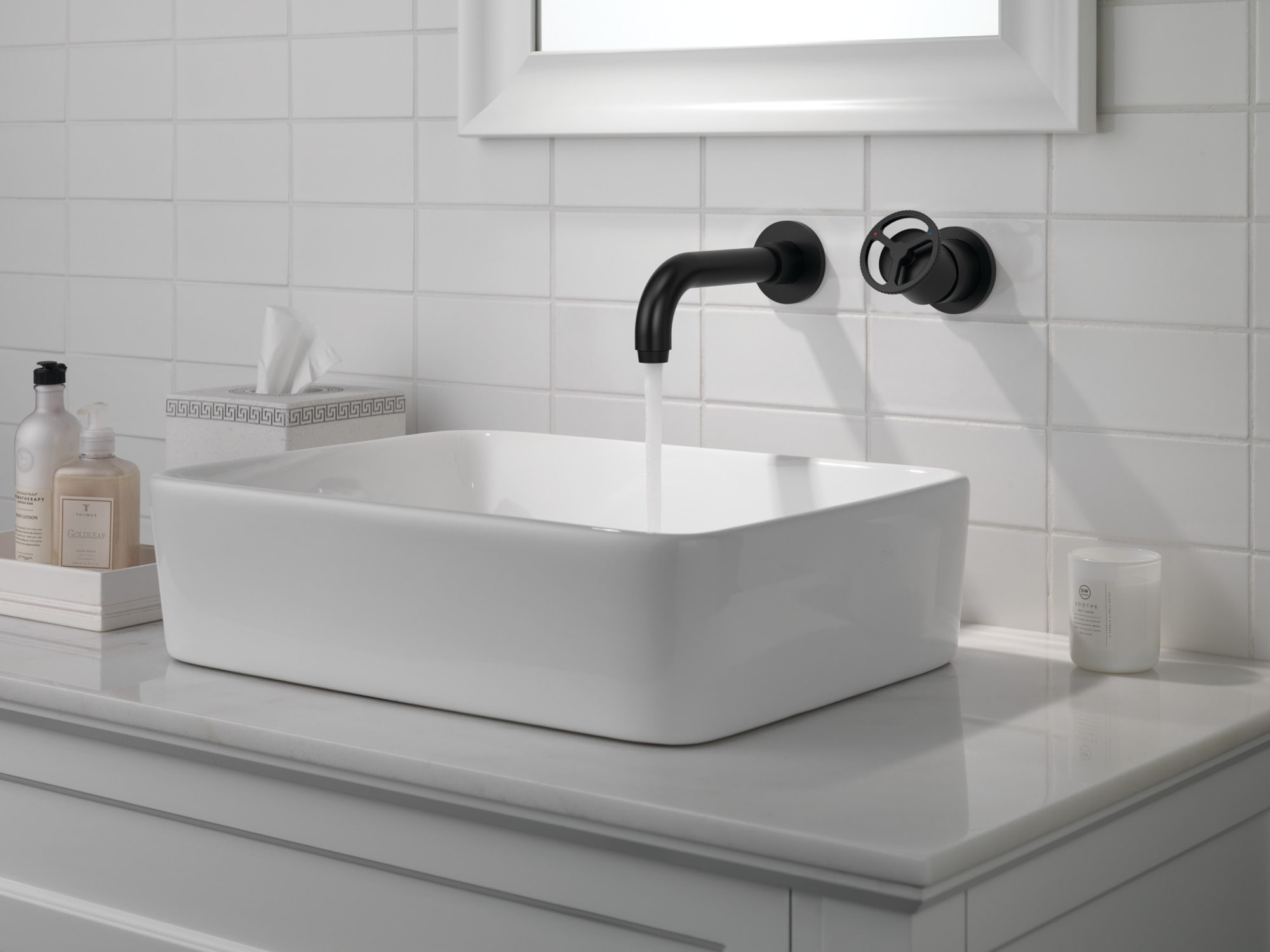 Delta T3558LF-BLWL Lavatory-Faucets - View #2