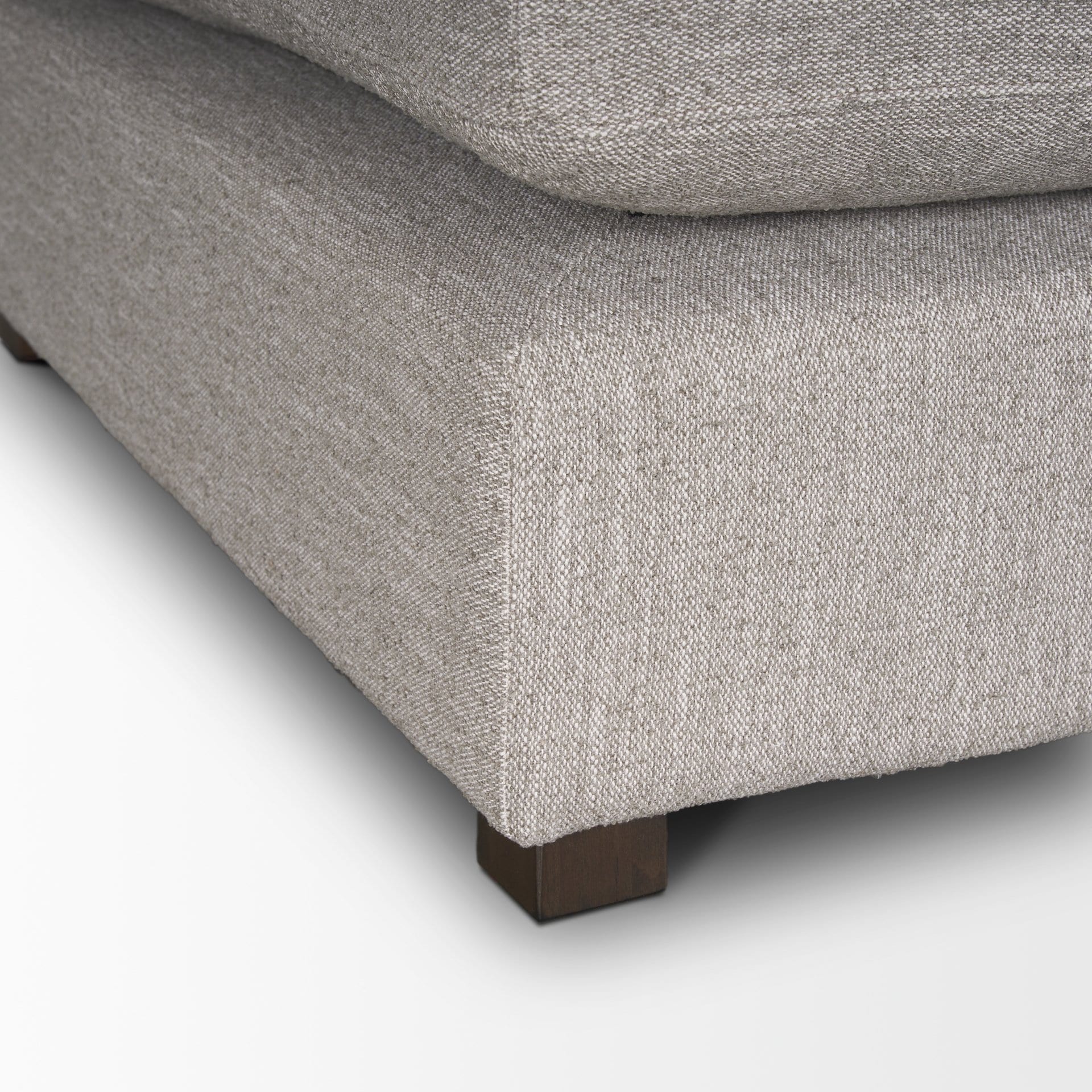 Mercana 70744-A Sofas-Loveseats - View #6
