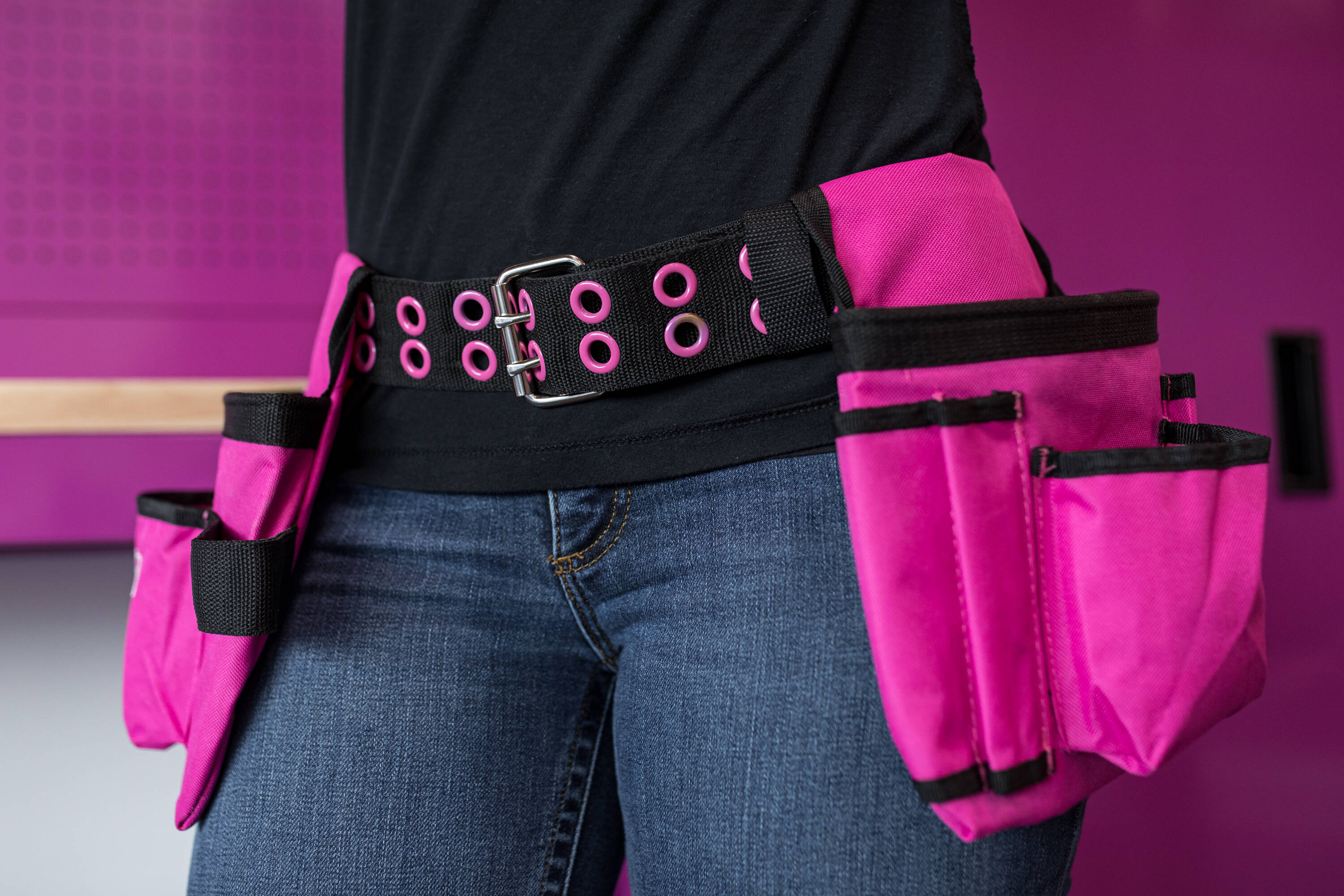 The Original Pink Box General Construction Canvas Tool Belt in the Tool  Belts department at