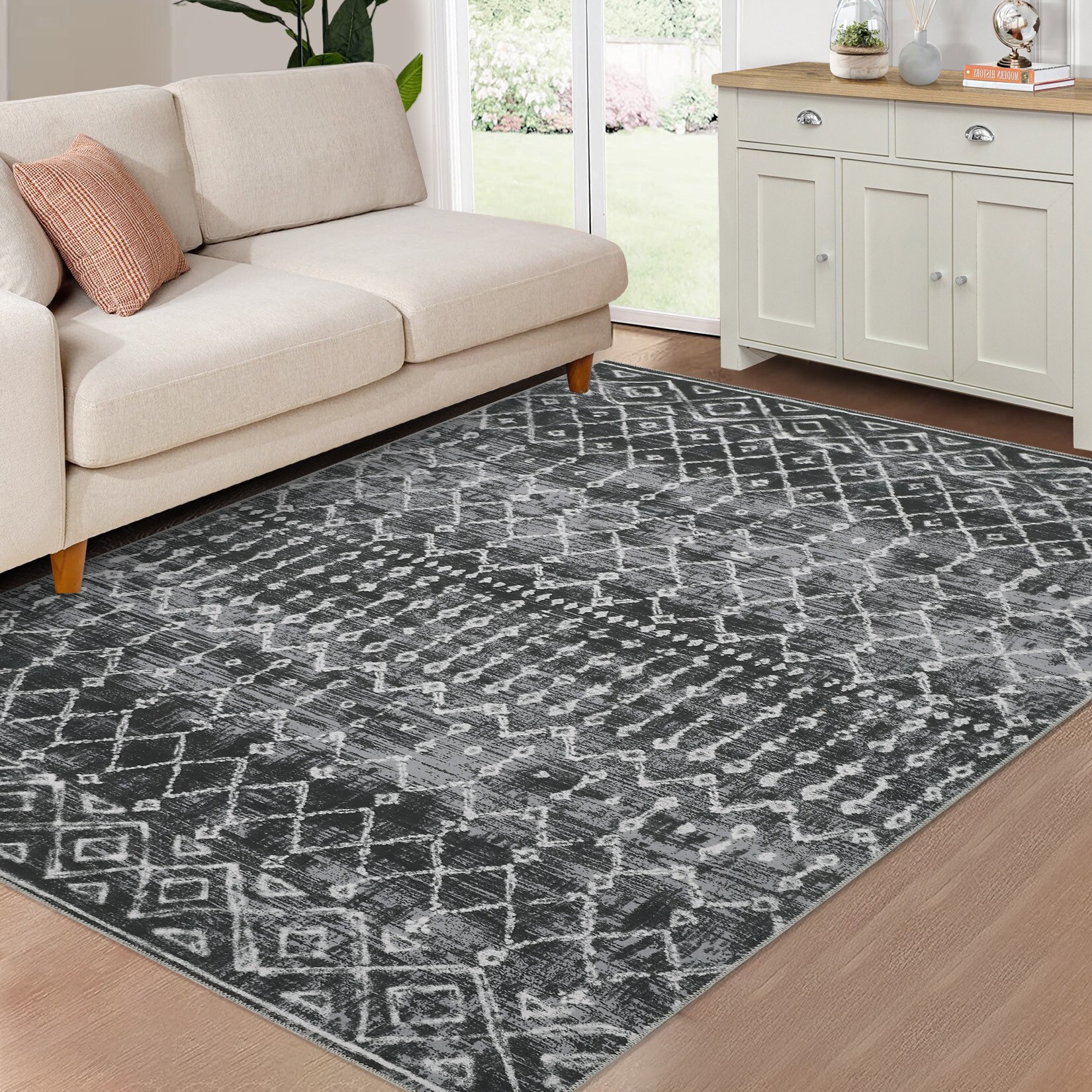 Garvee YXY-LO-PHO-1052KB7J 8 x 10 (ft) Polyester Black Rectangular Indoor Geometric Machine washable Area rug