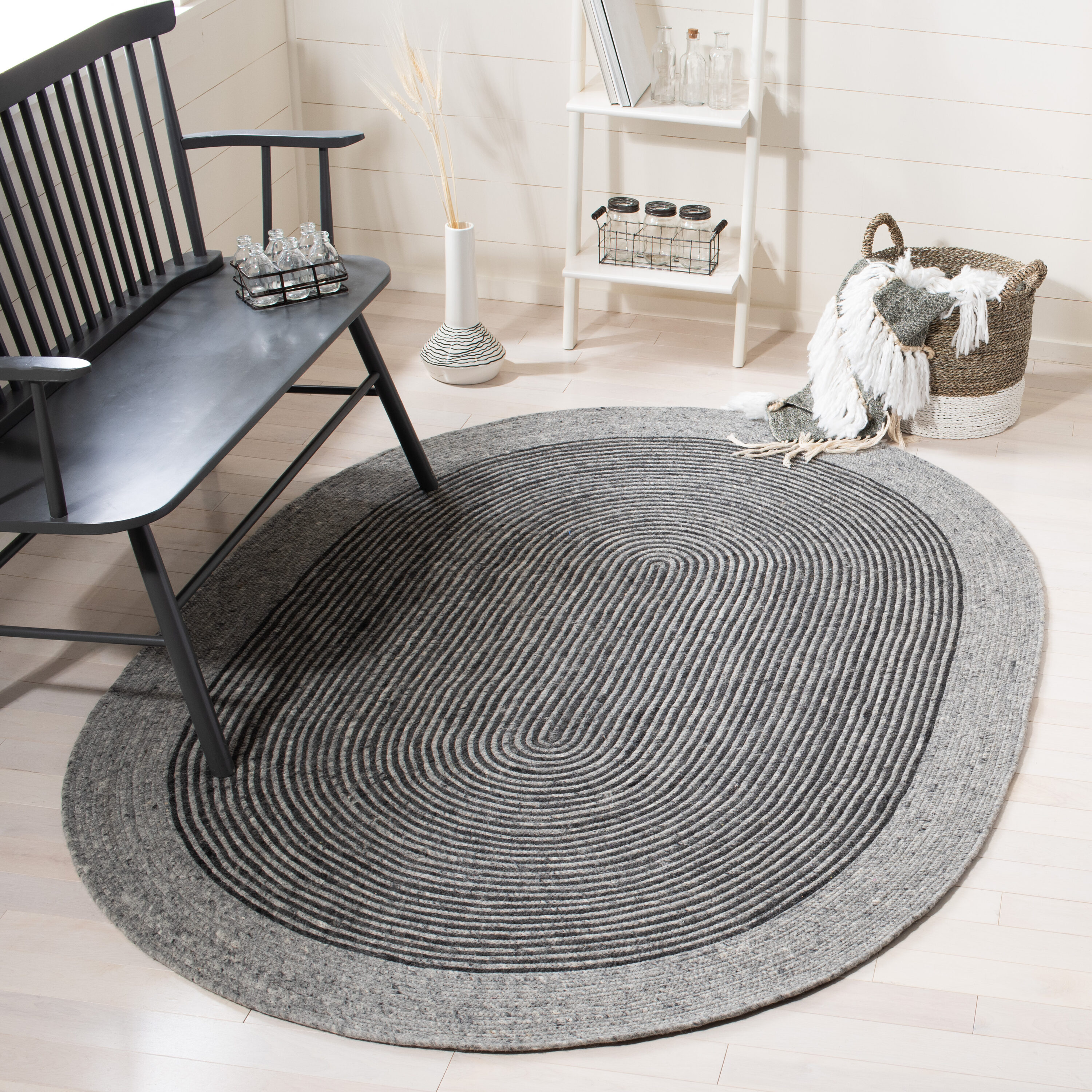 Safavieh Braided Nooria 5 X 7 (ft) Wool Gray/Black Oval Indoor Coastal Area  Rug in the Rugs department at